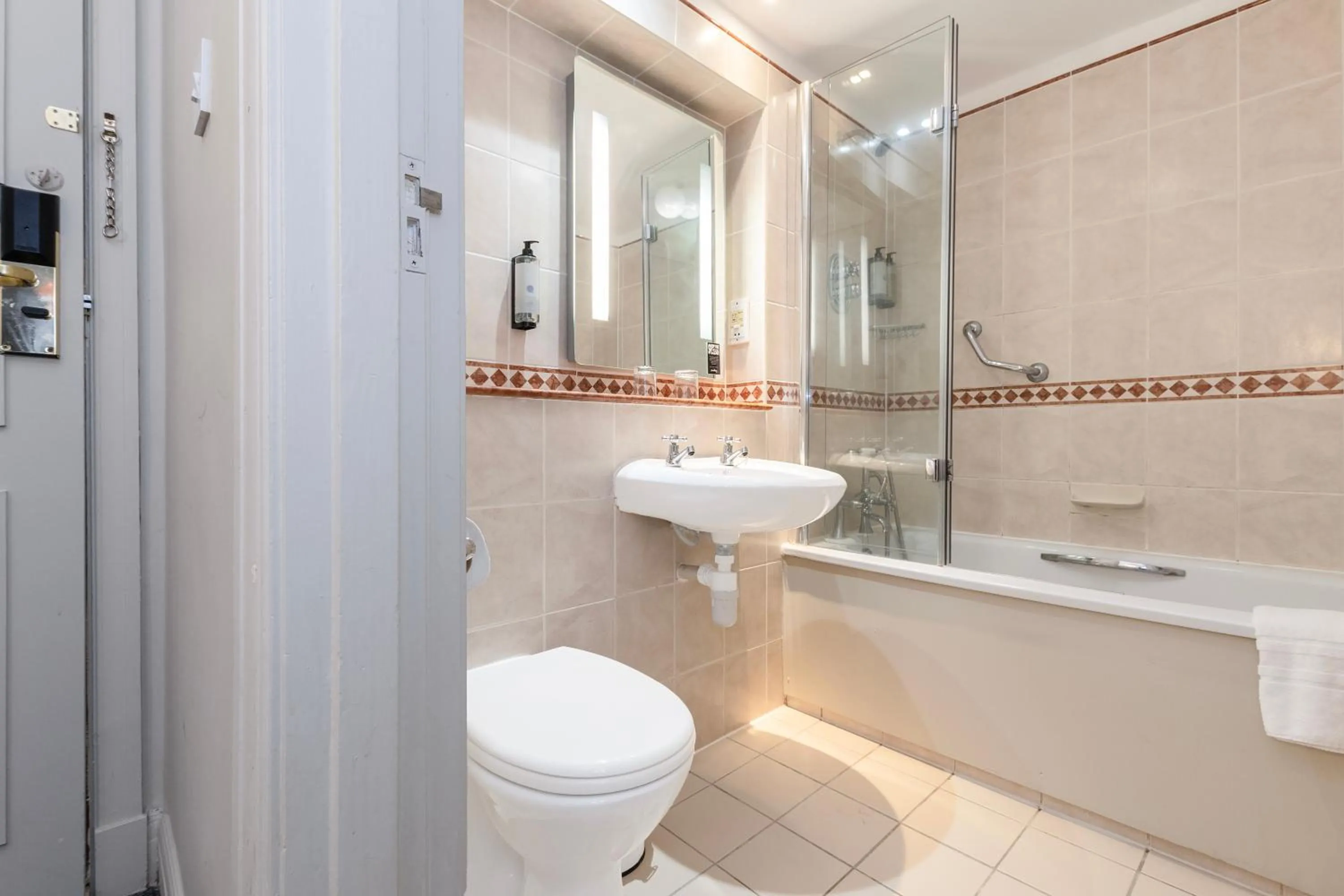 Bathroom in Winchester Wessex Hotel by Sunday