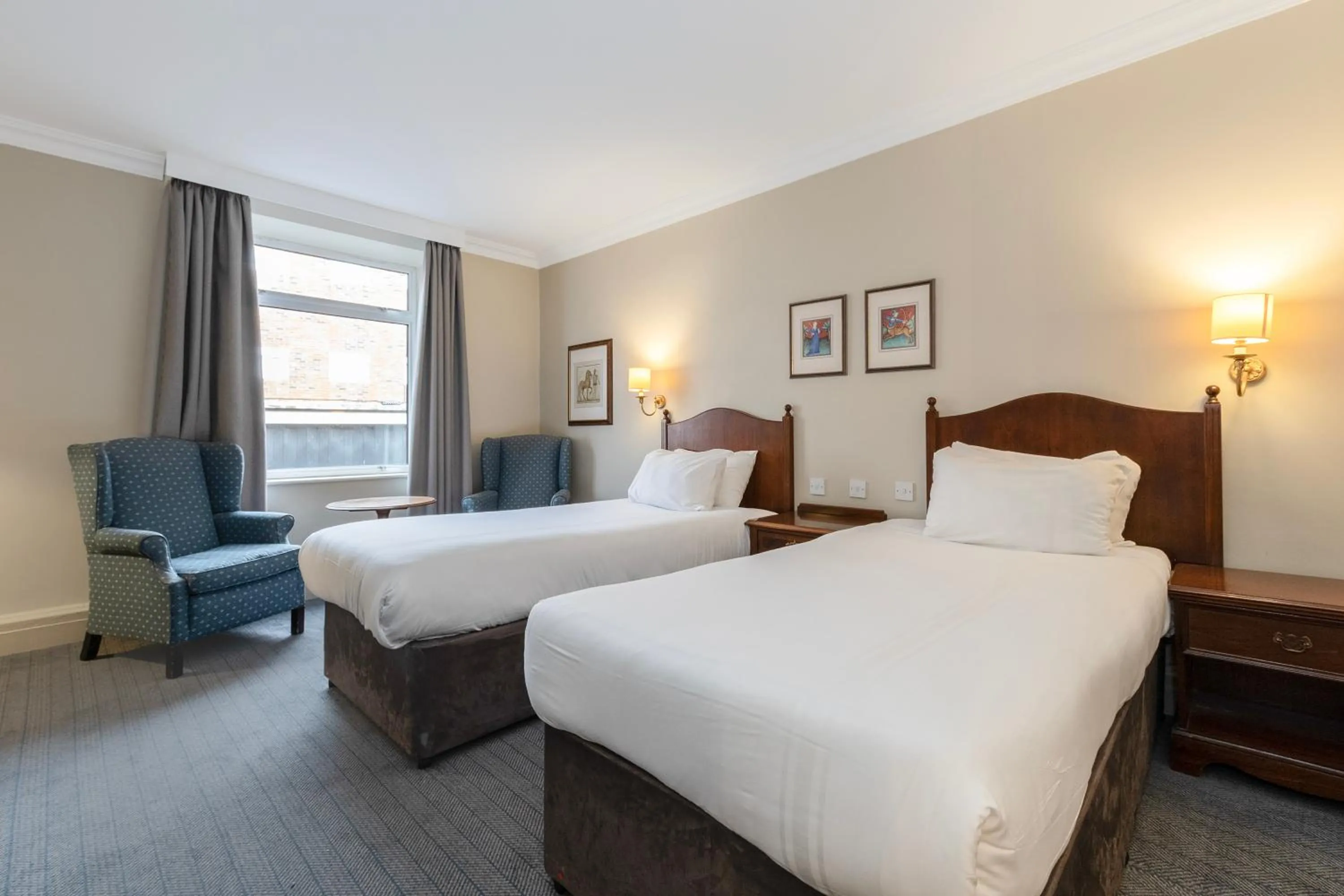 Bedroom, Bed in Winchester Wessex Hotel by Sunday