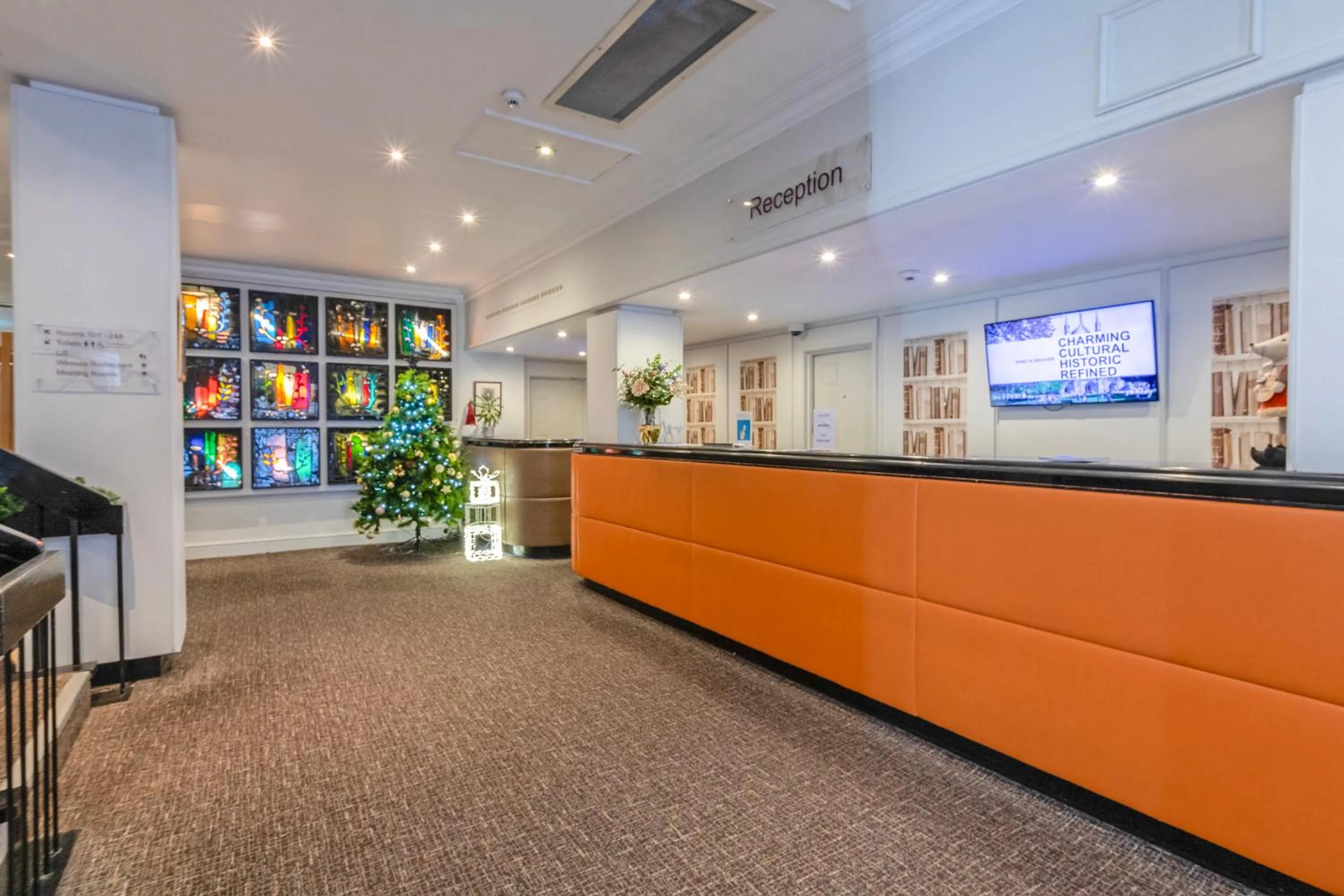 Lobby or reception in Winchester Wessex Hotel by Sunday