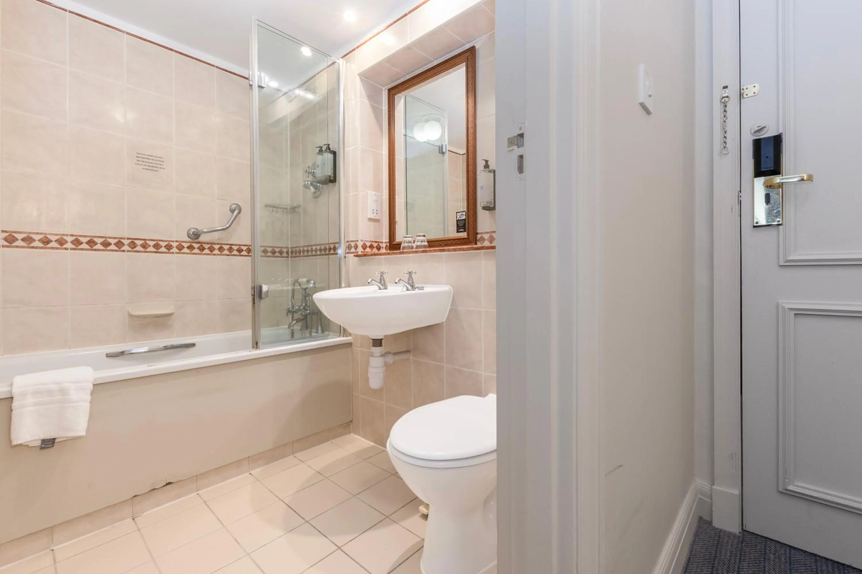 Bathroom in Winchester Wessex Hotel by Sunday