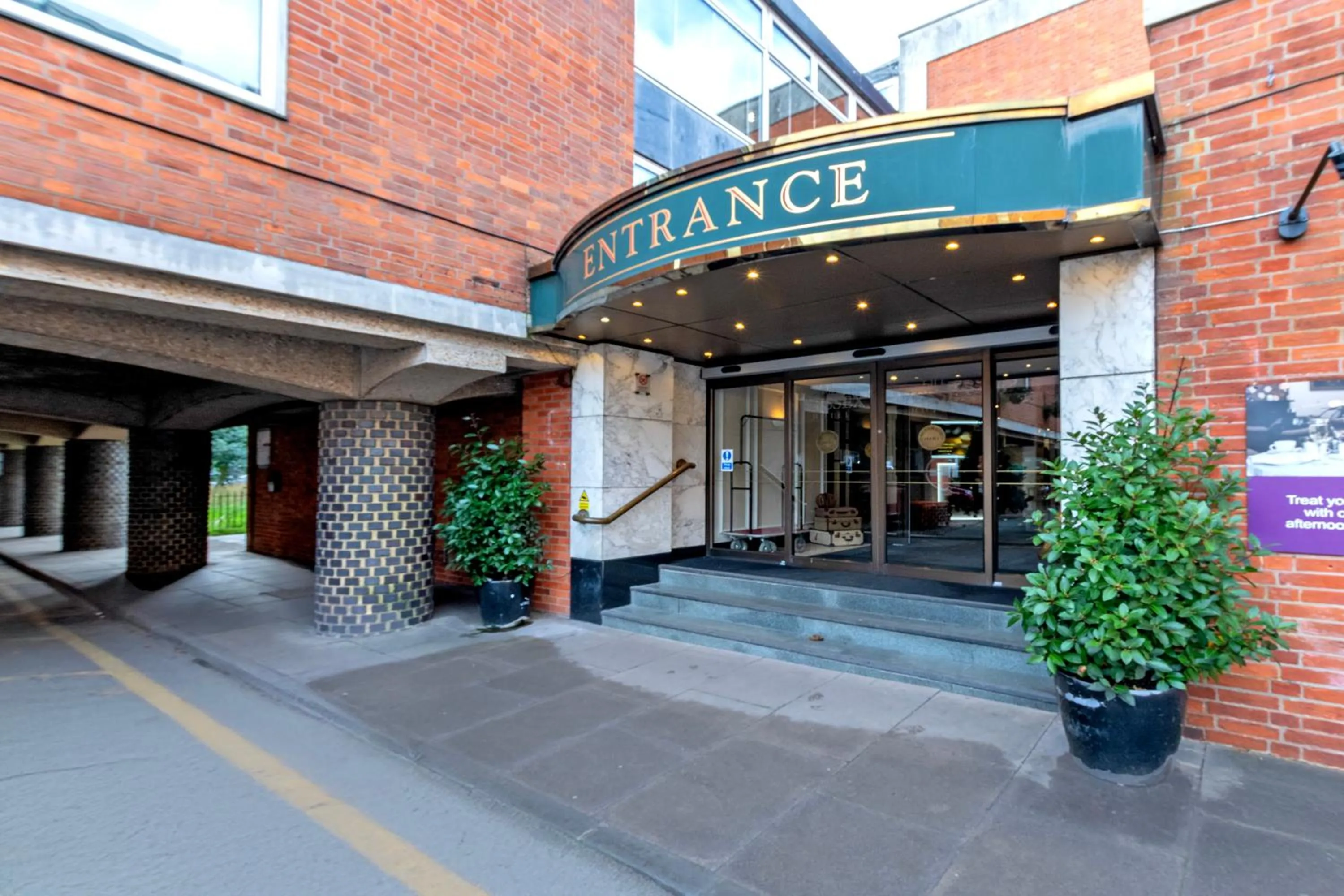 Property building in Winchester Wessex Hotel by Sunday