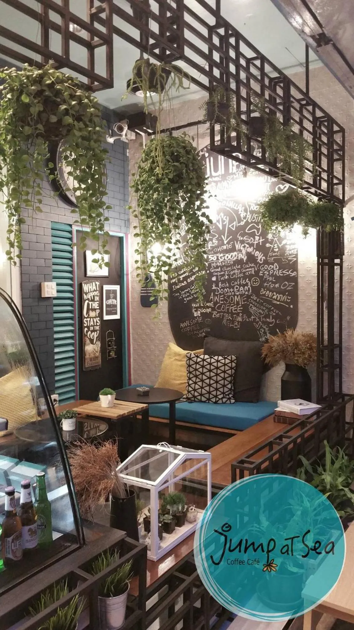 Property building in Ku at sea