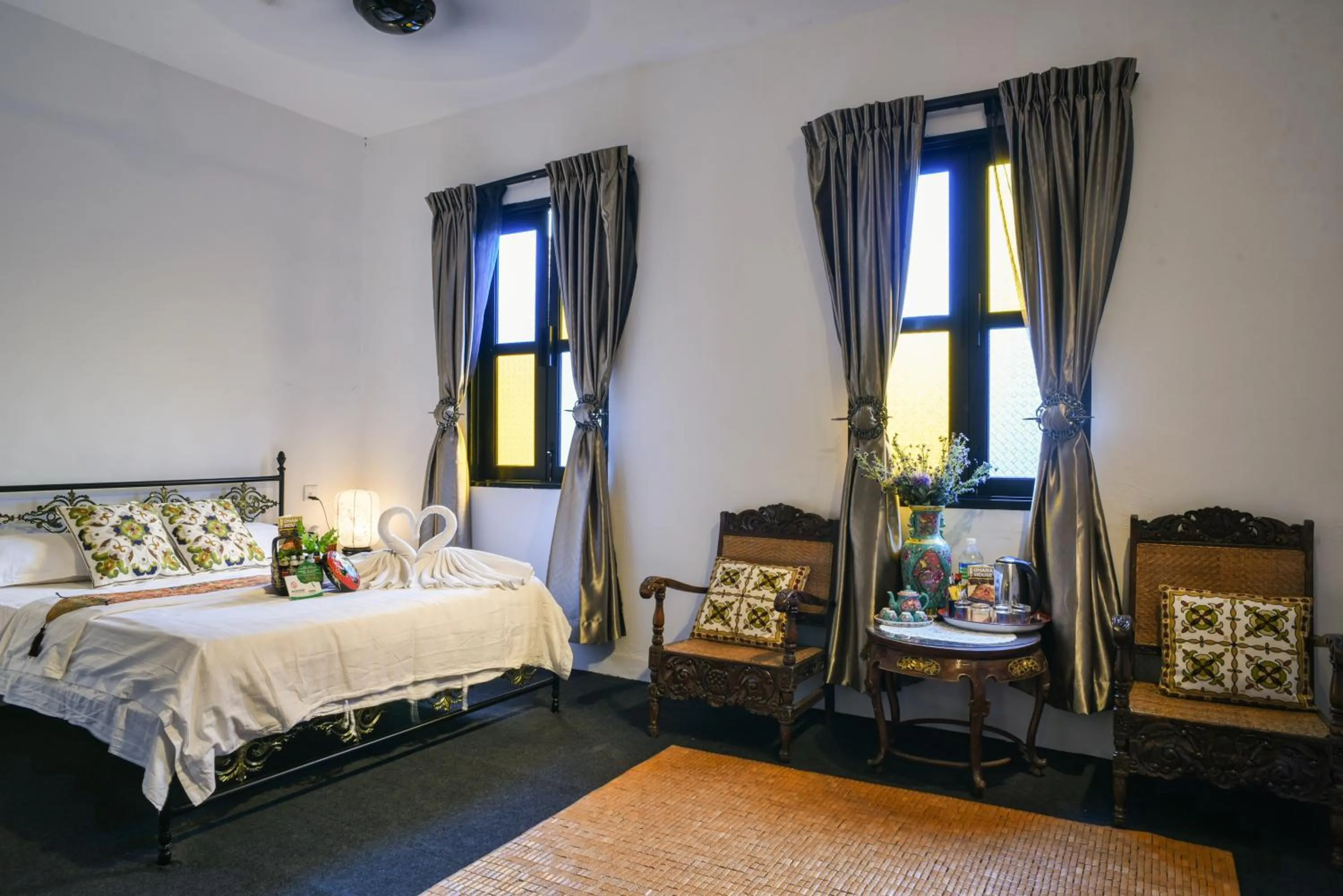 Bed in Ohana House HQ