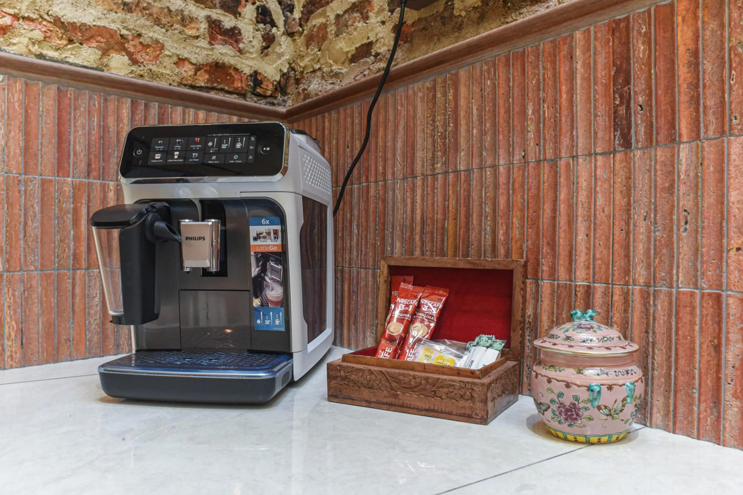 Decorative detail in Ohana House HQ