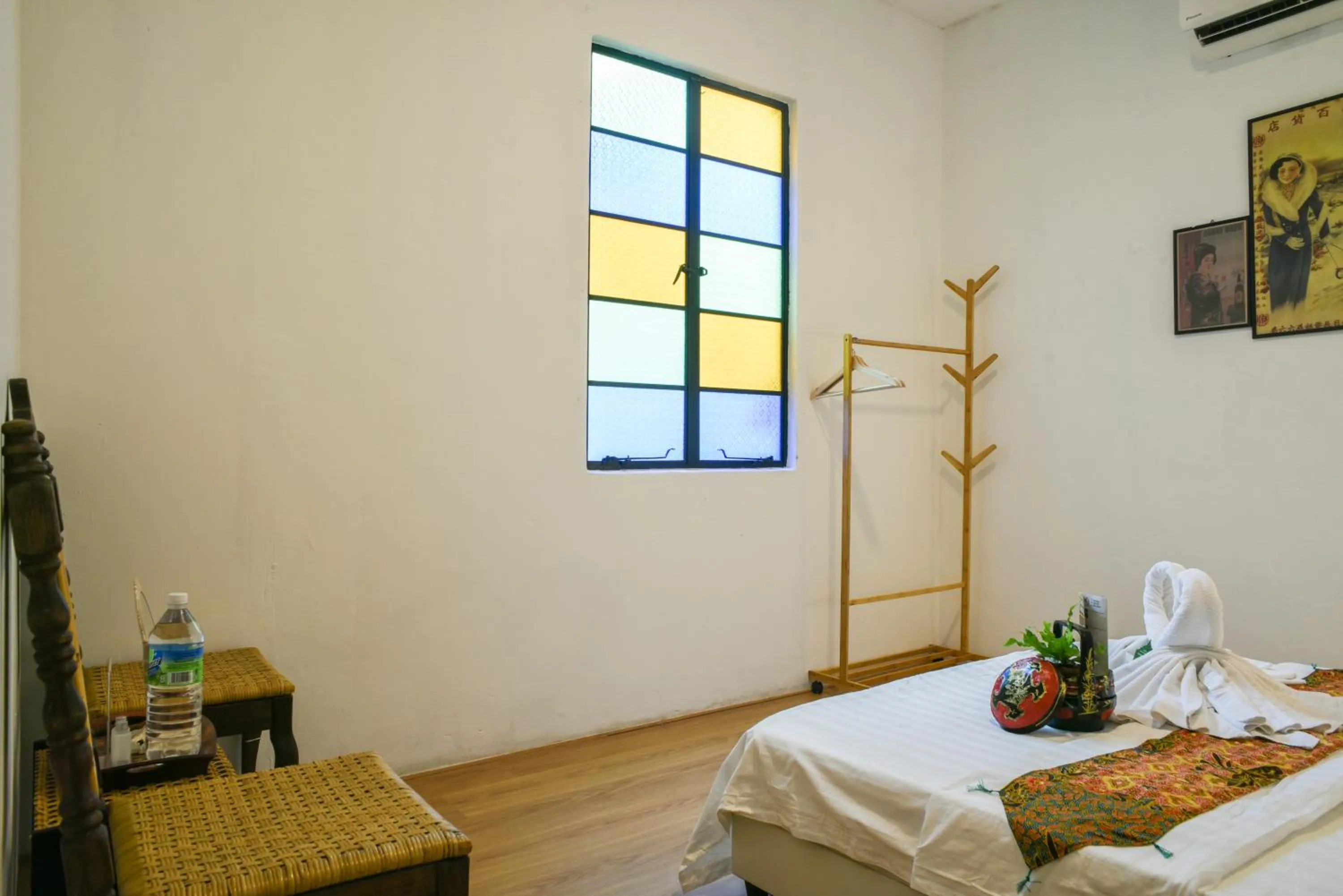 Bed in Ohana House HQ