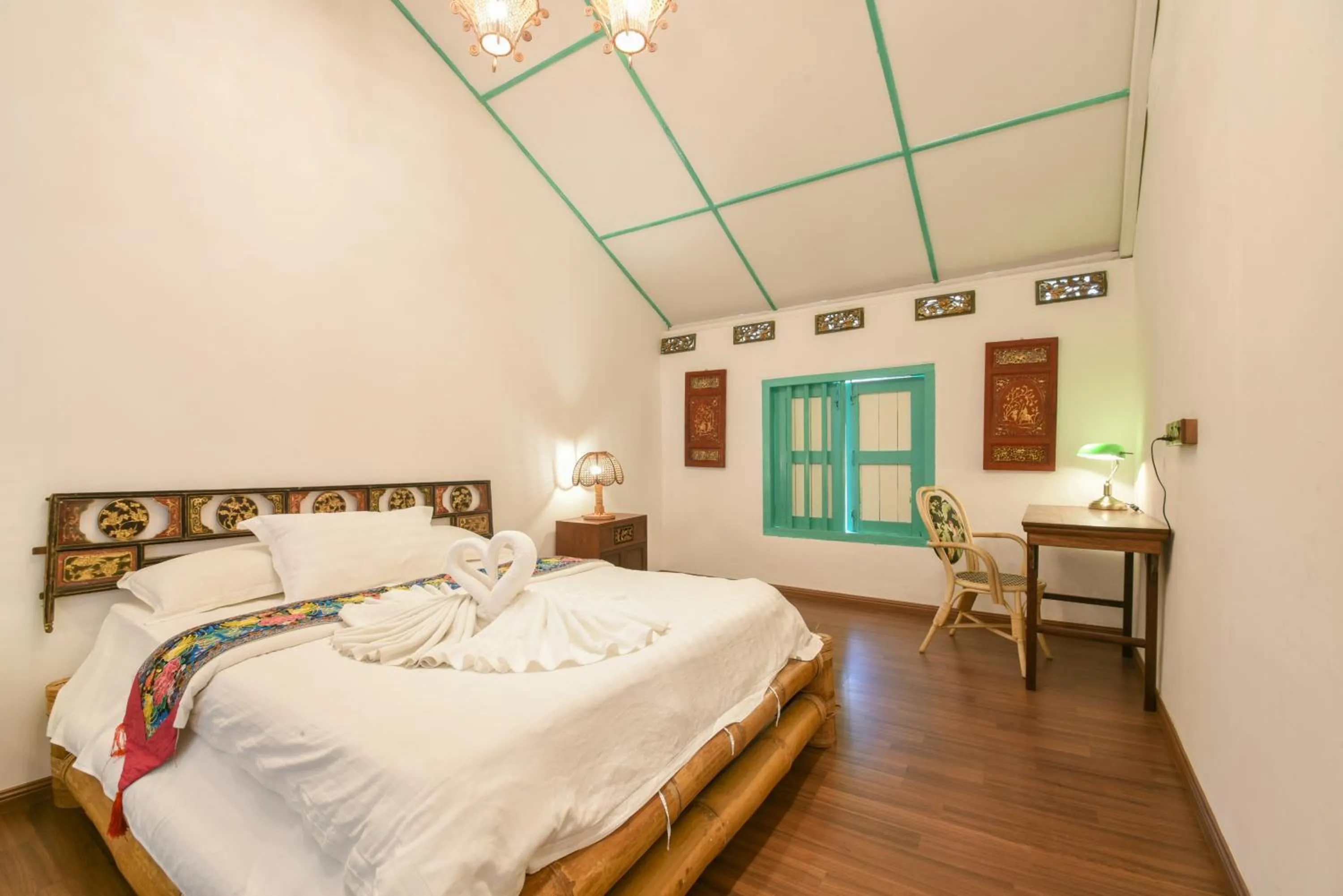 Bedroom, Bed in Ohana House HQ