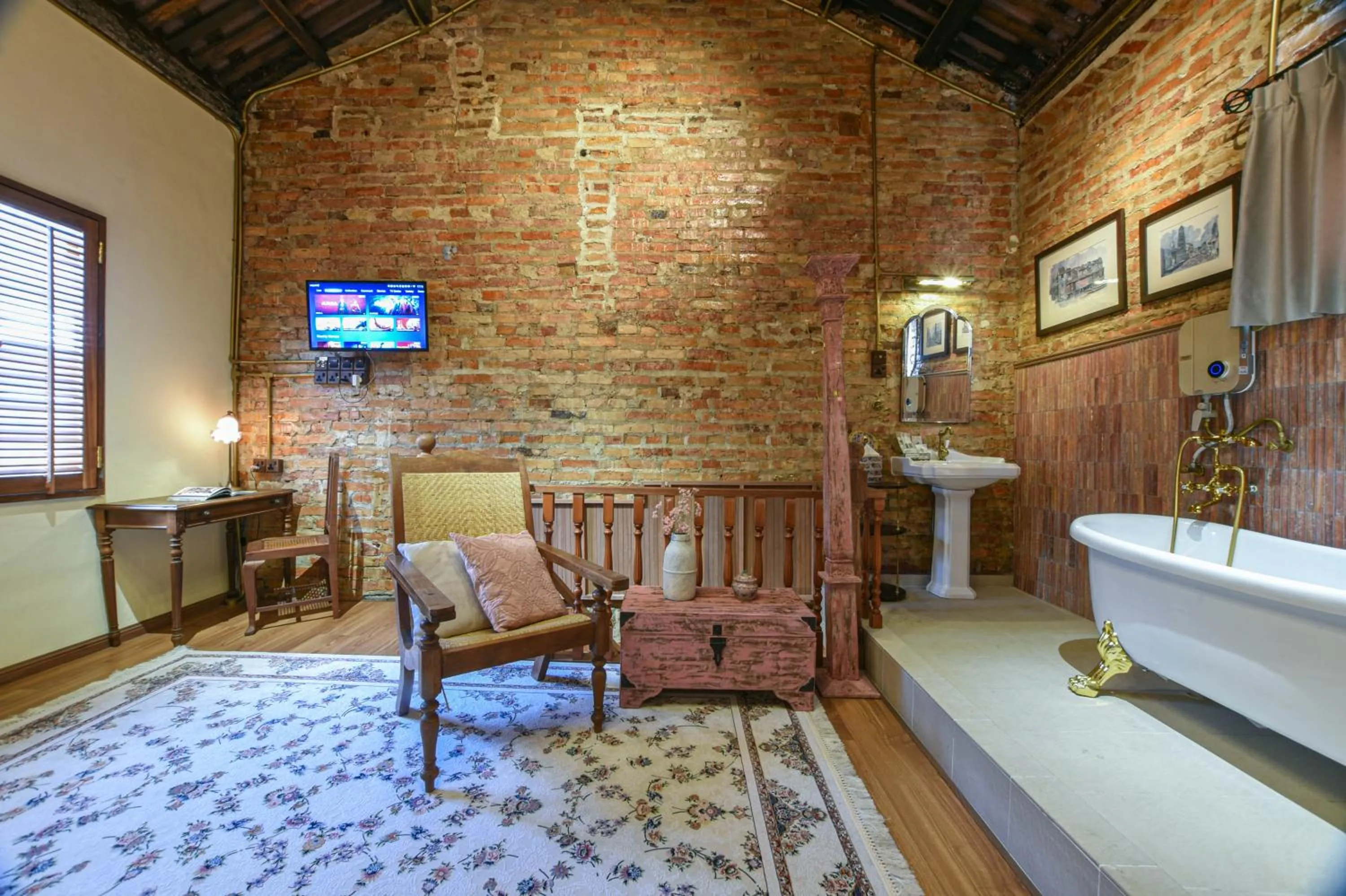 Seating area in Ohana House HQ