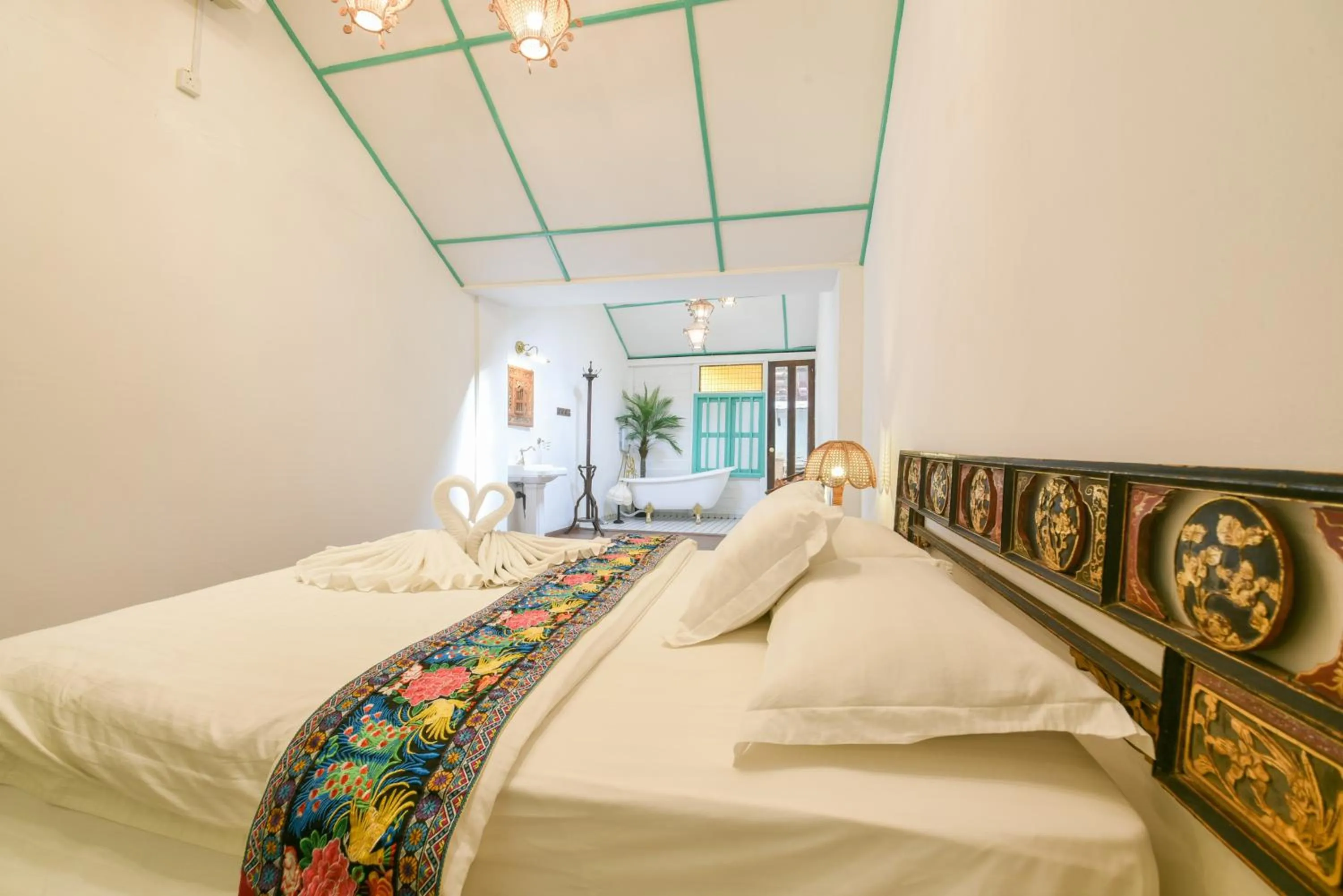 Bedroom, Bed in Ohana House HQ