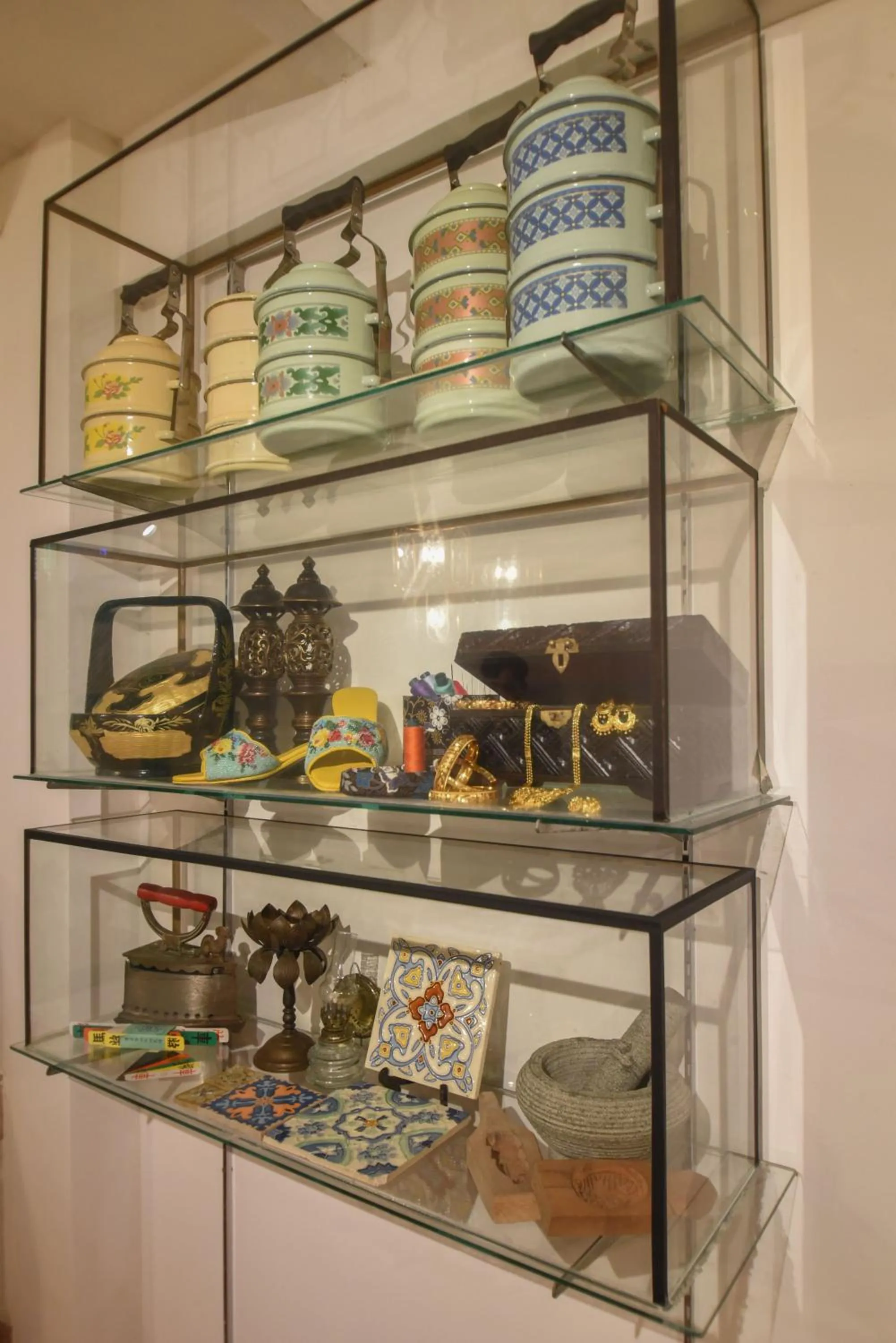 Decorative detail in Ohana House HQ