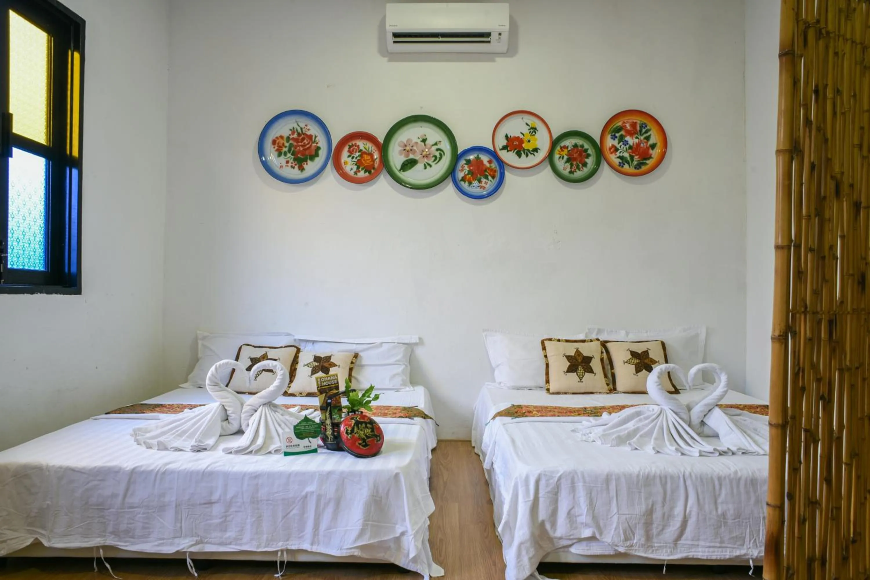 Bed in Ohana House HQ