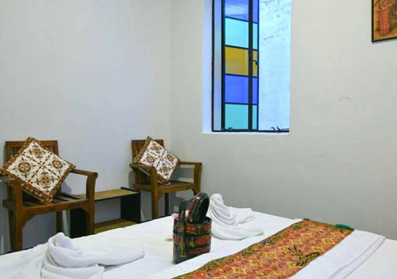 Bed in Ohana House HQ