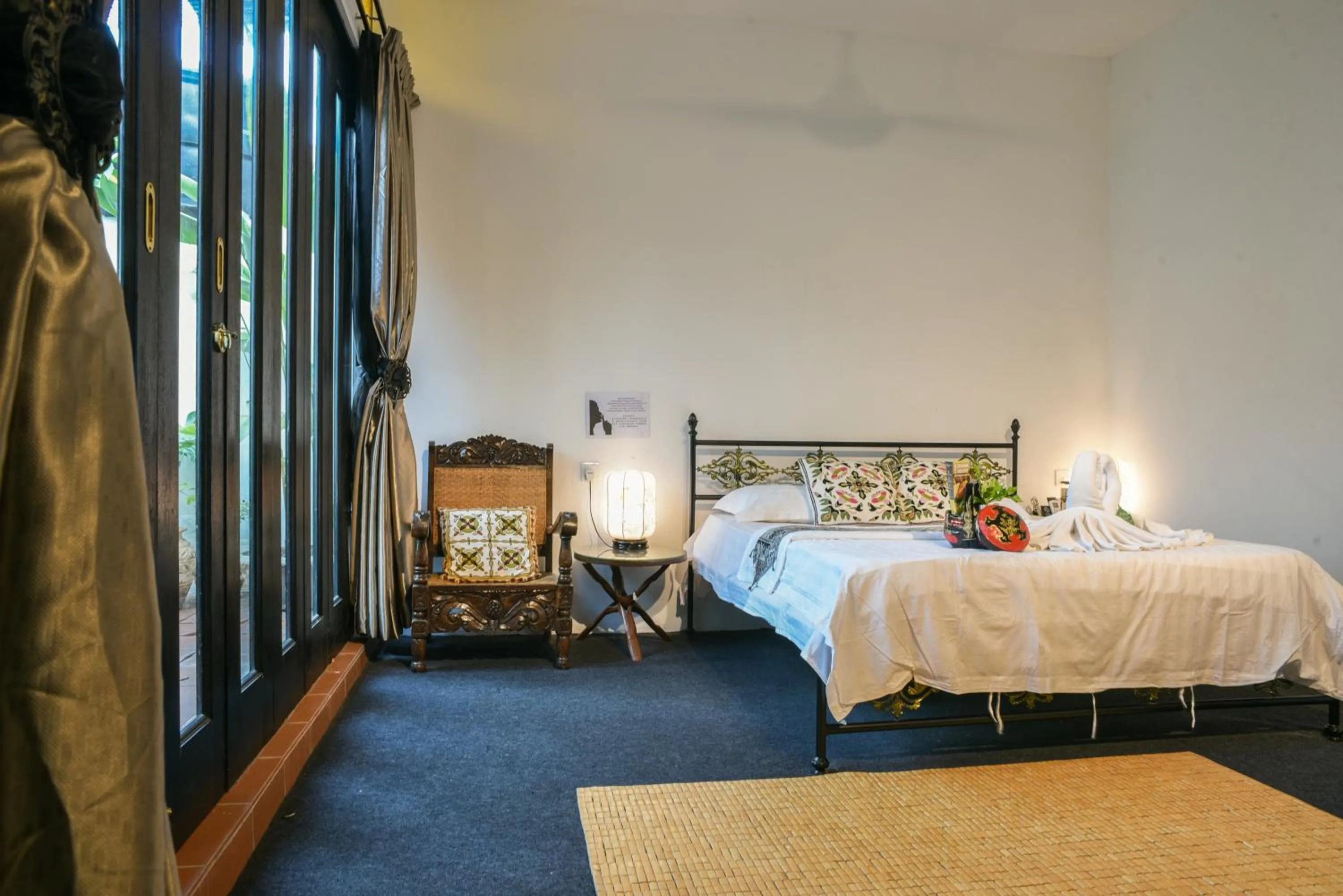 Bed in Ohana House HQ