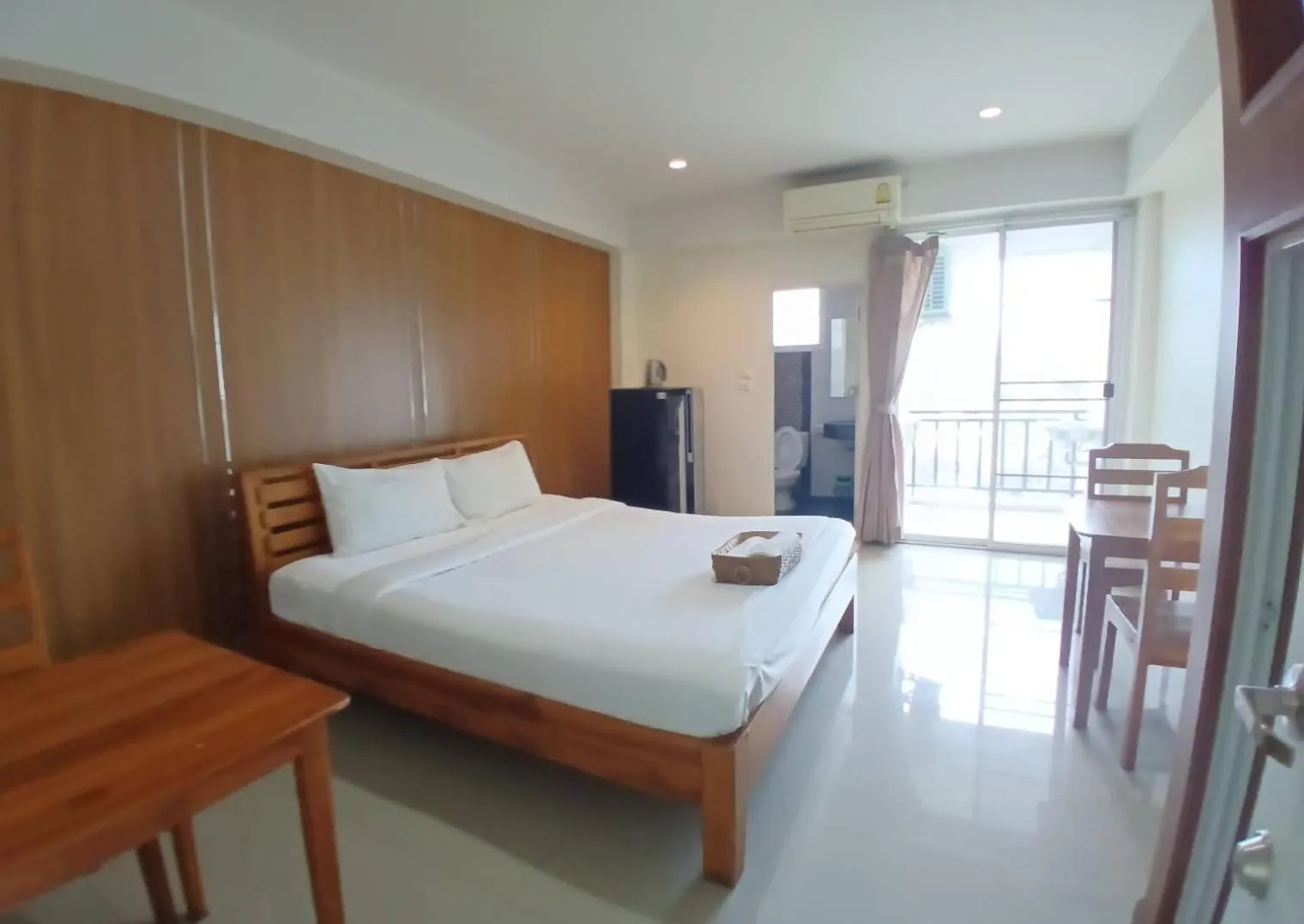 Bed in Grand Lopburi