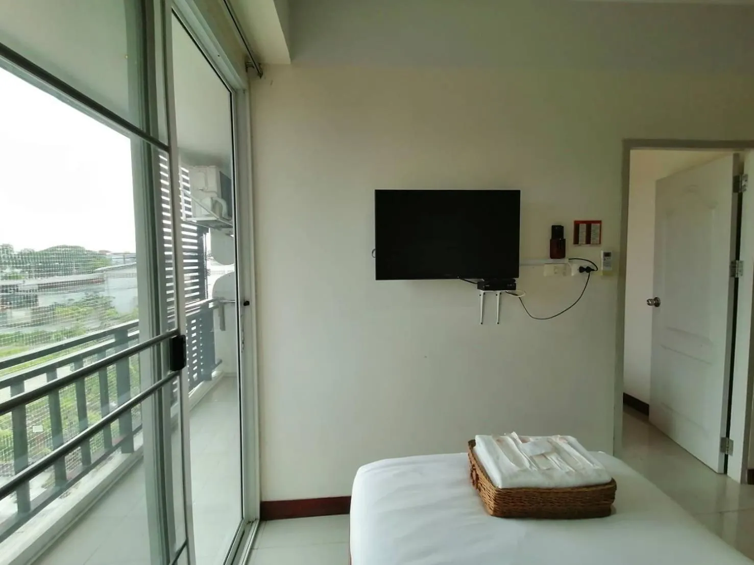 Bed in Grand Lopburi