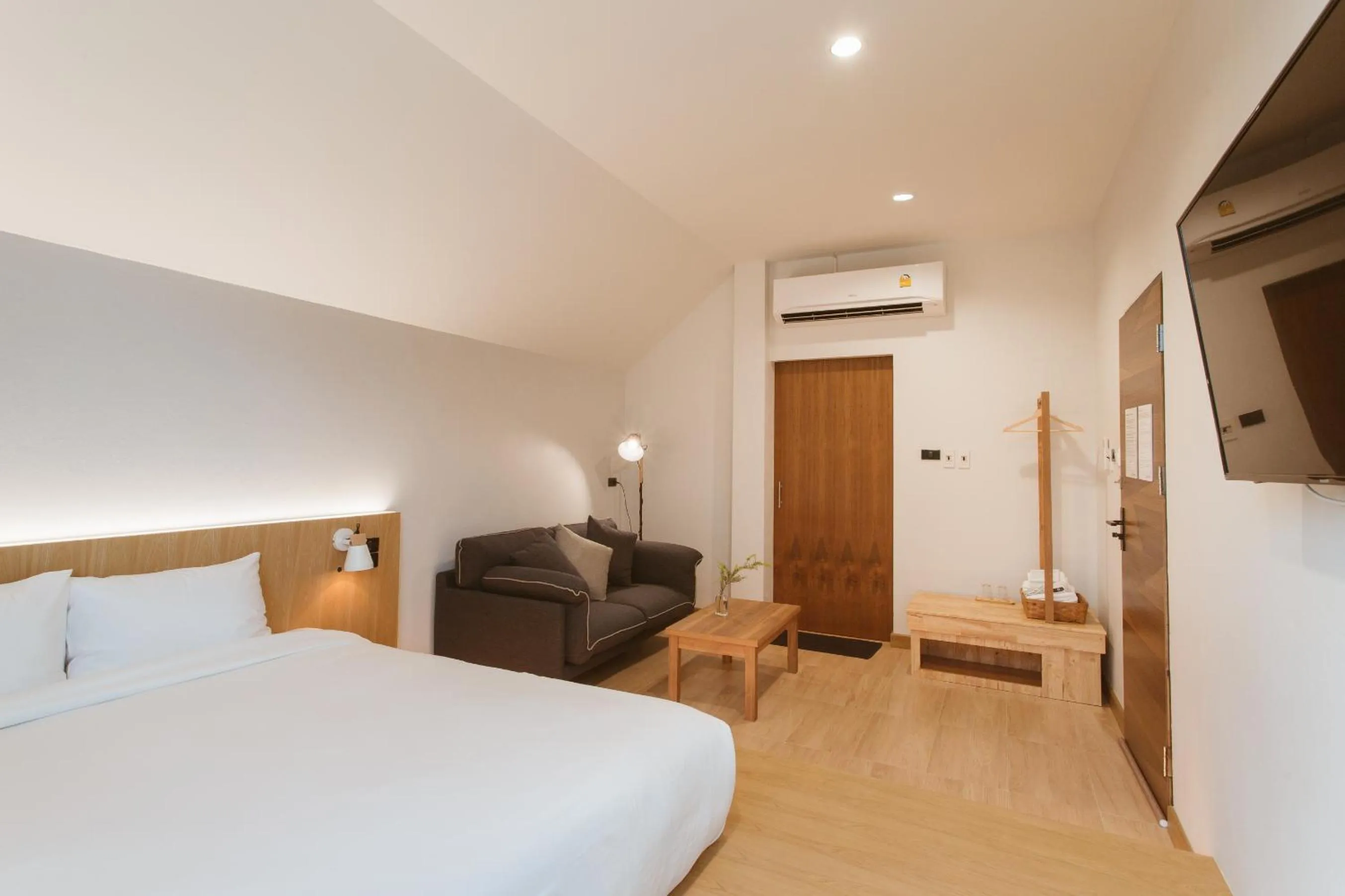 Bed in Karpenter Lampang