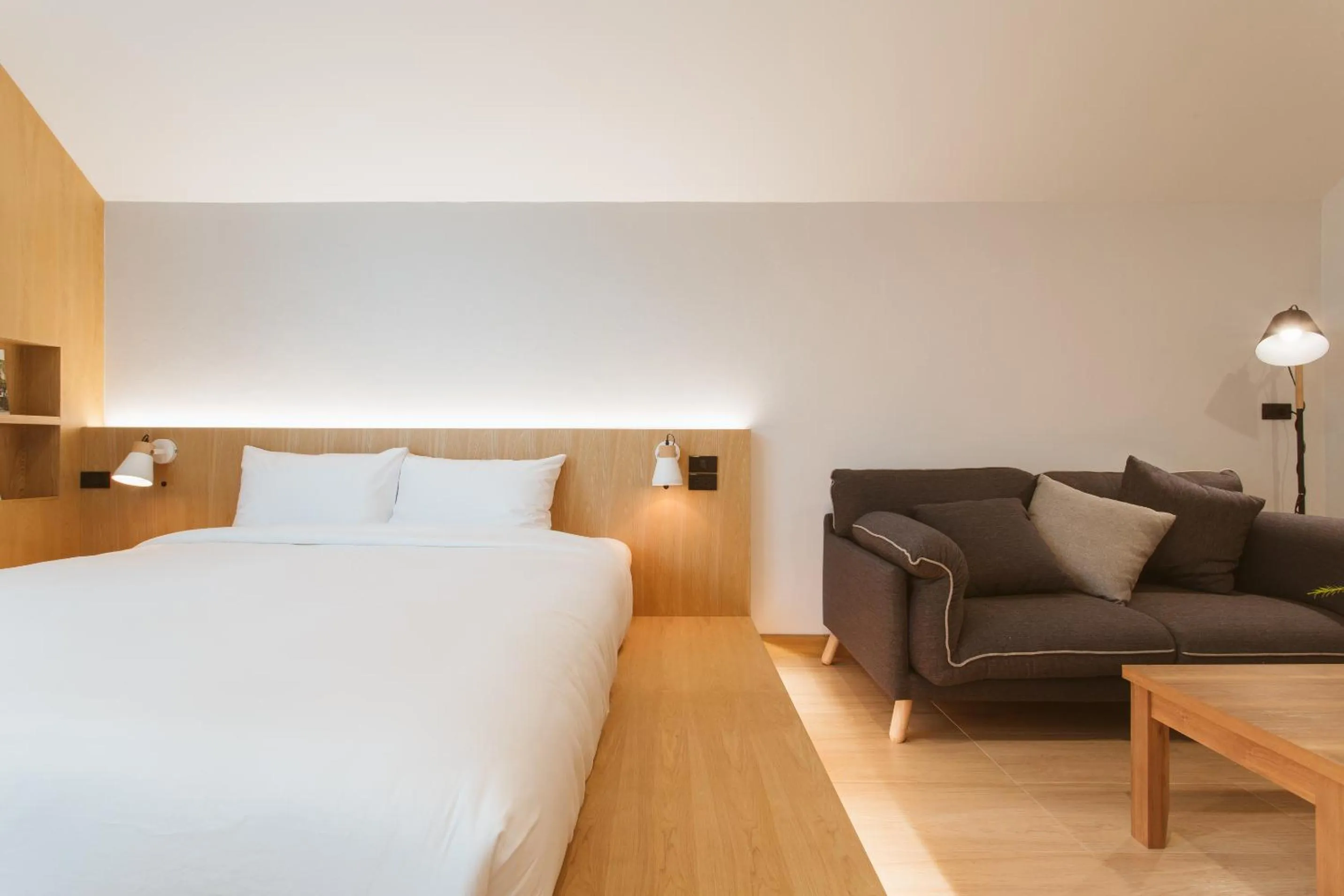 Bed in Karpenter Lampang