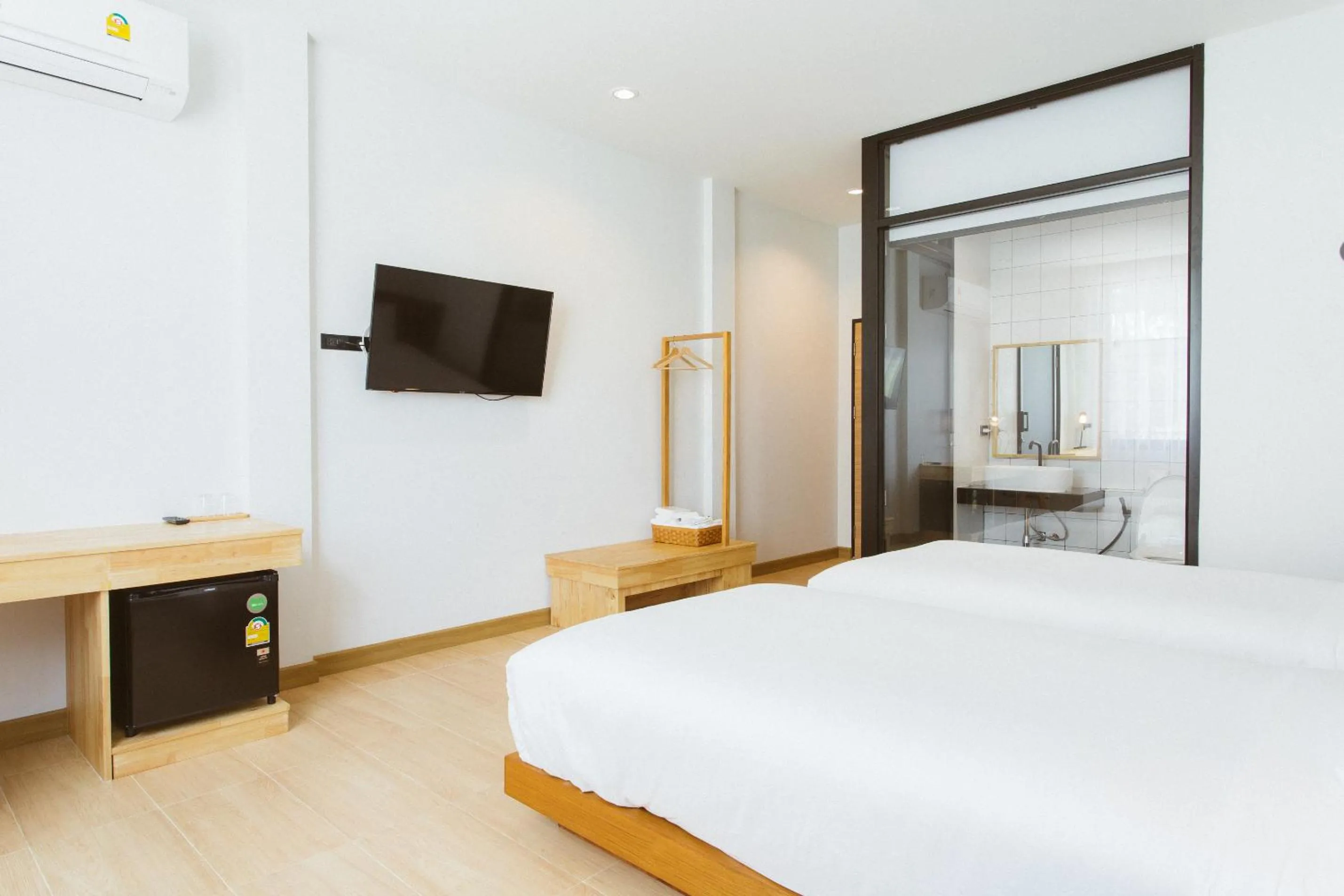 Bedroom, Bed in Karpenter Lampang