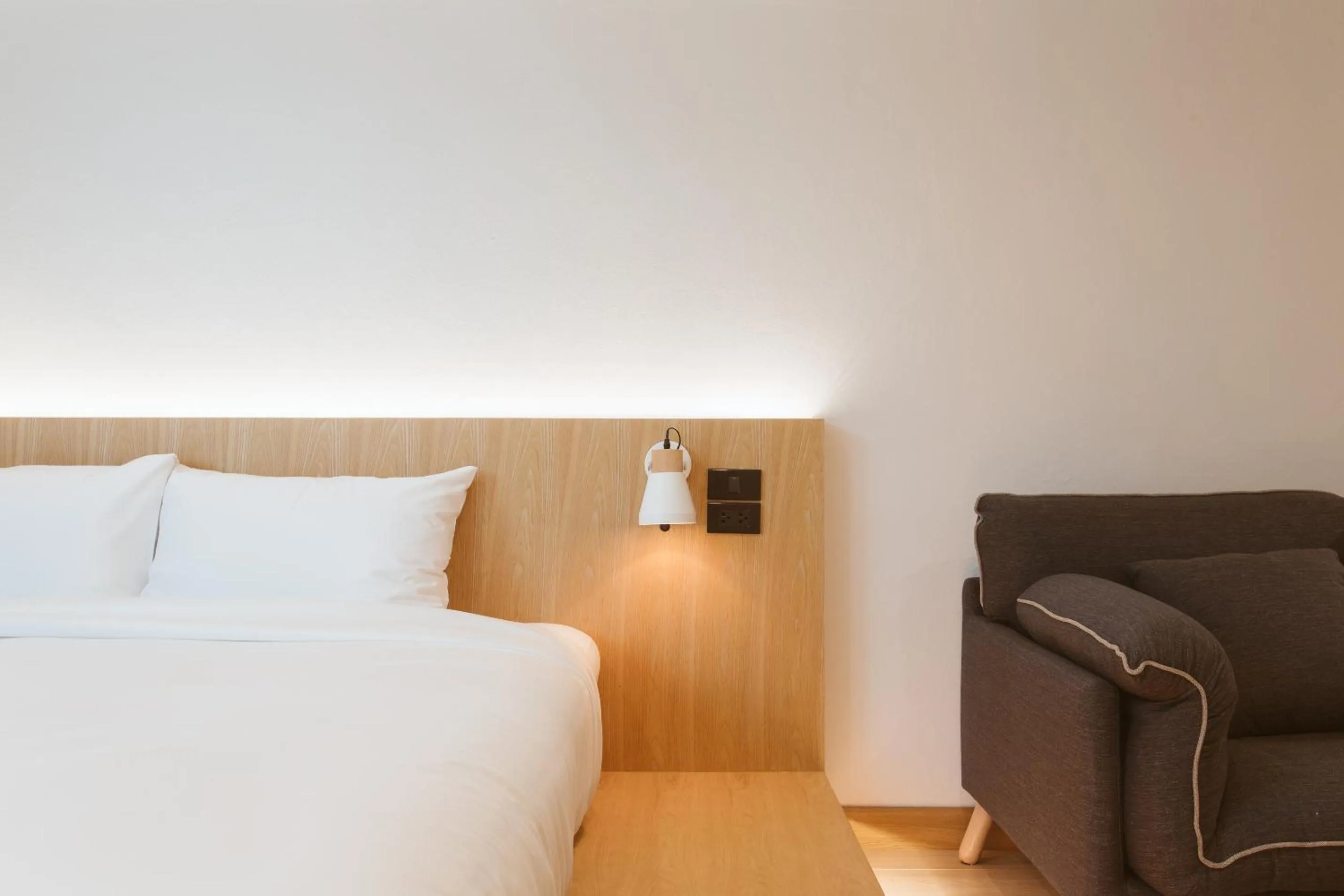 Bed in Karpenter Lampang