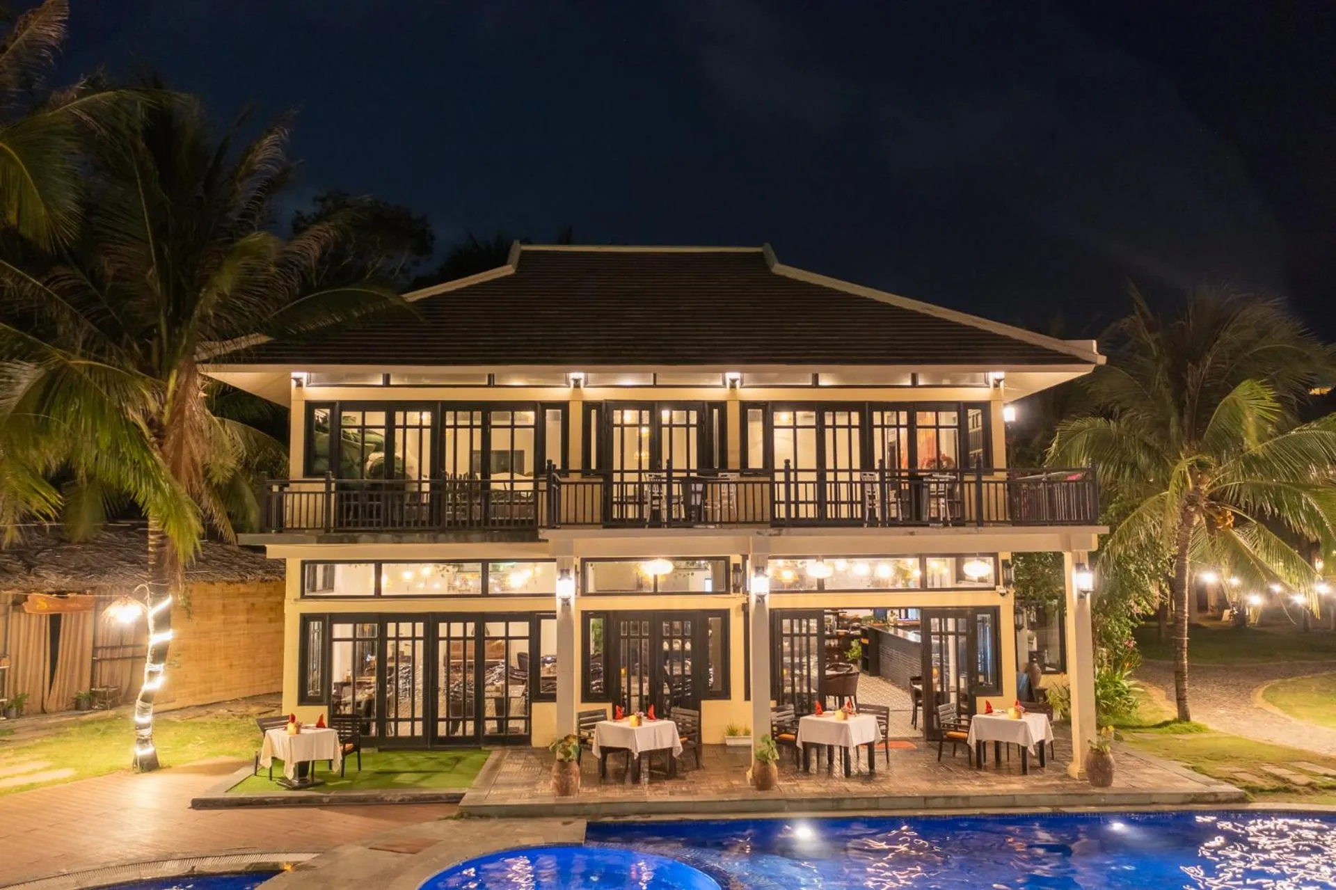 Restaurant/places to eat in Anja Beach Resort & Spa