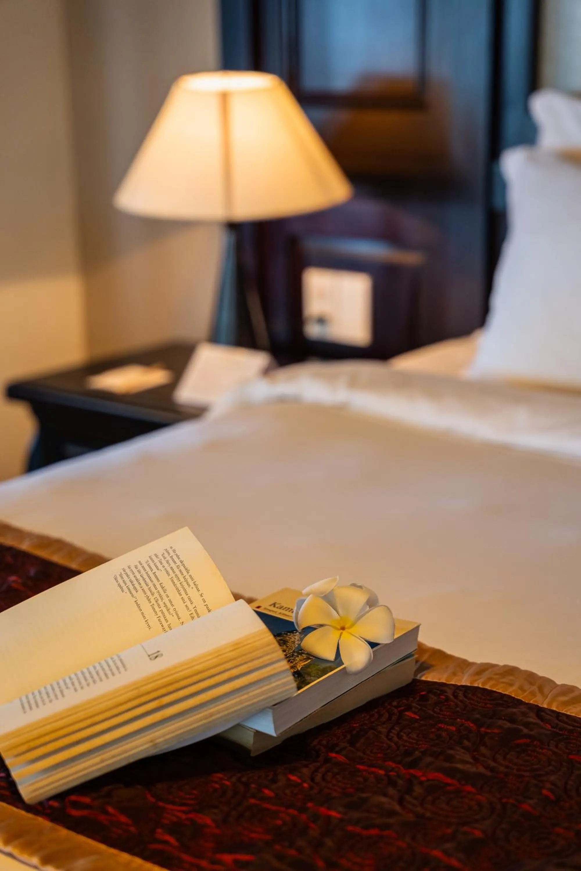 Bed in Anja Beach Resort & Spa