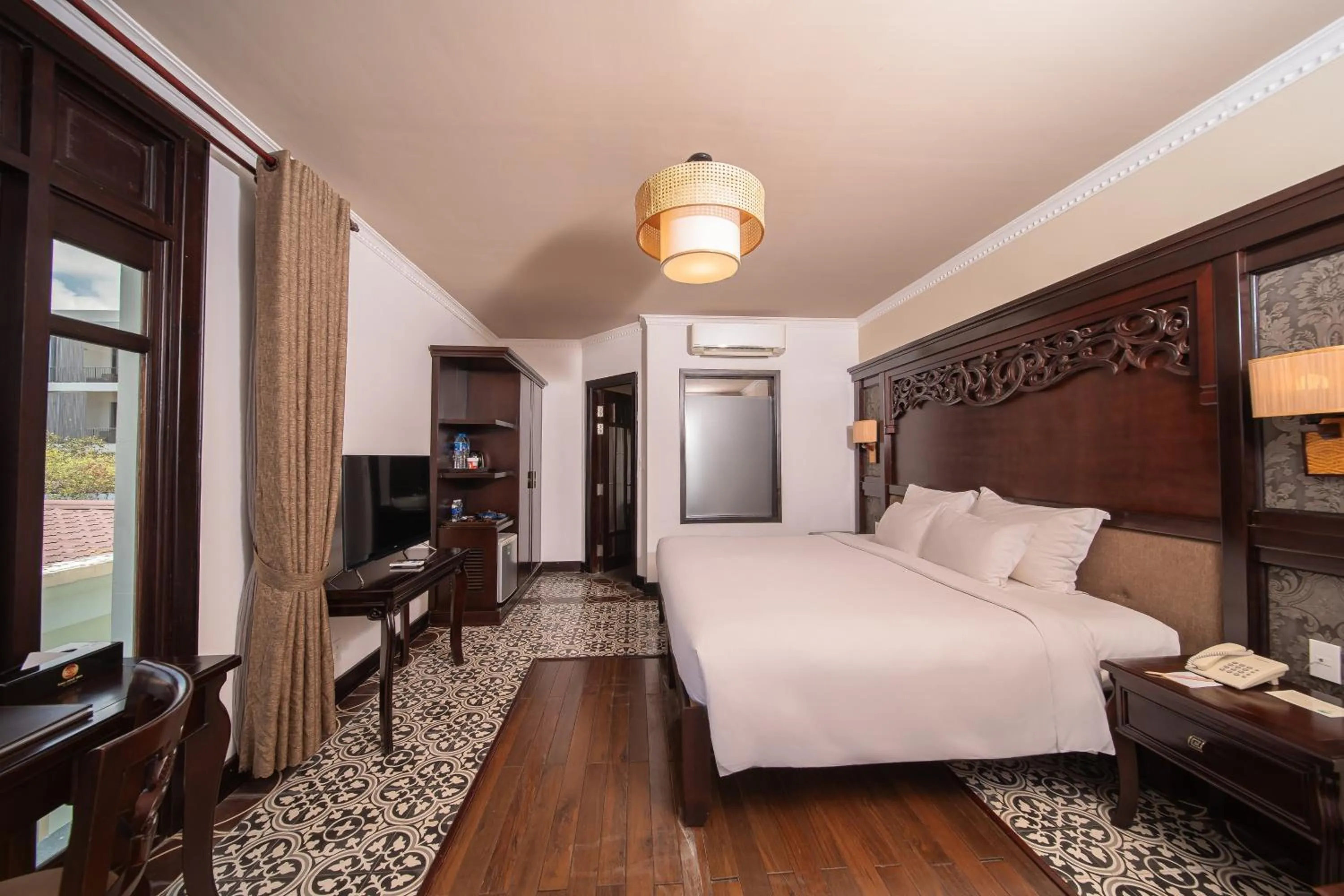 Communal lounge/ TV room, Bed in Anja Beach Resort & Spa