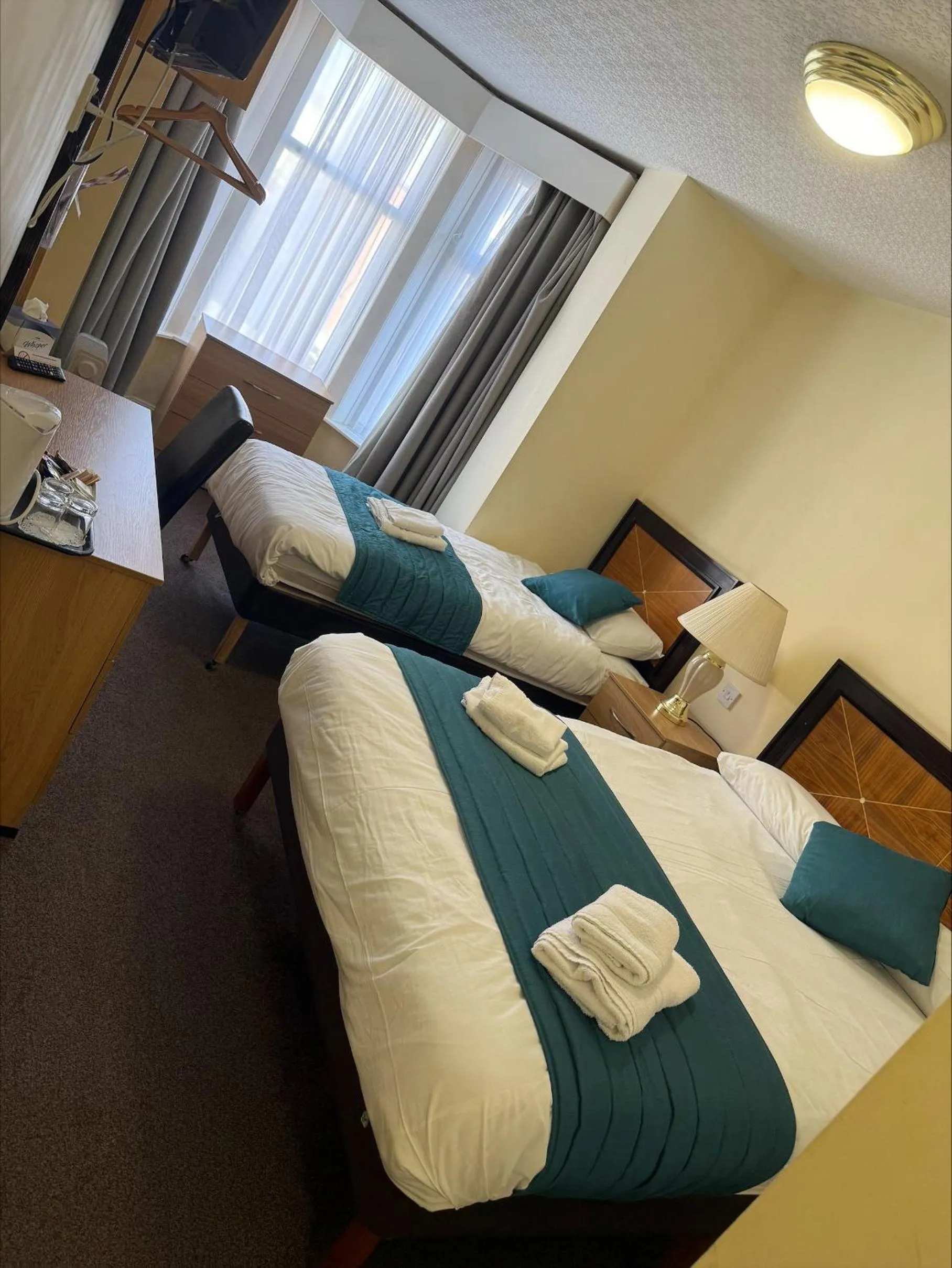 Bedroom, Bed in The Savoy Hotel