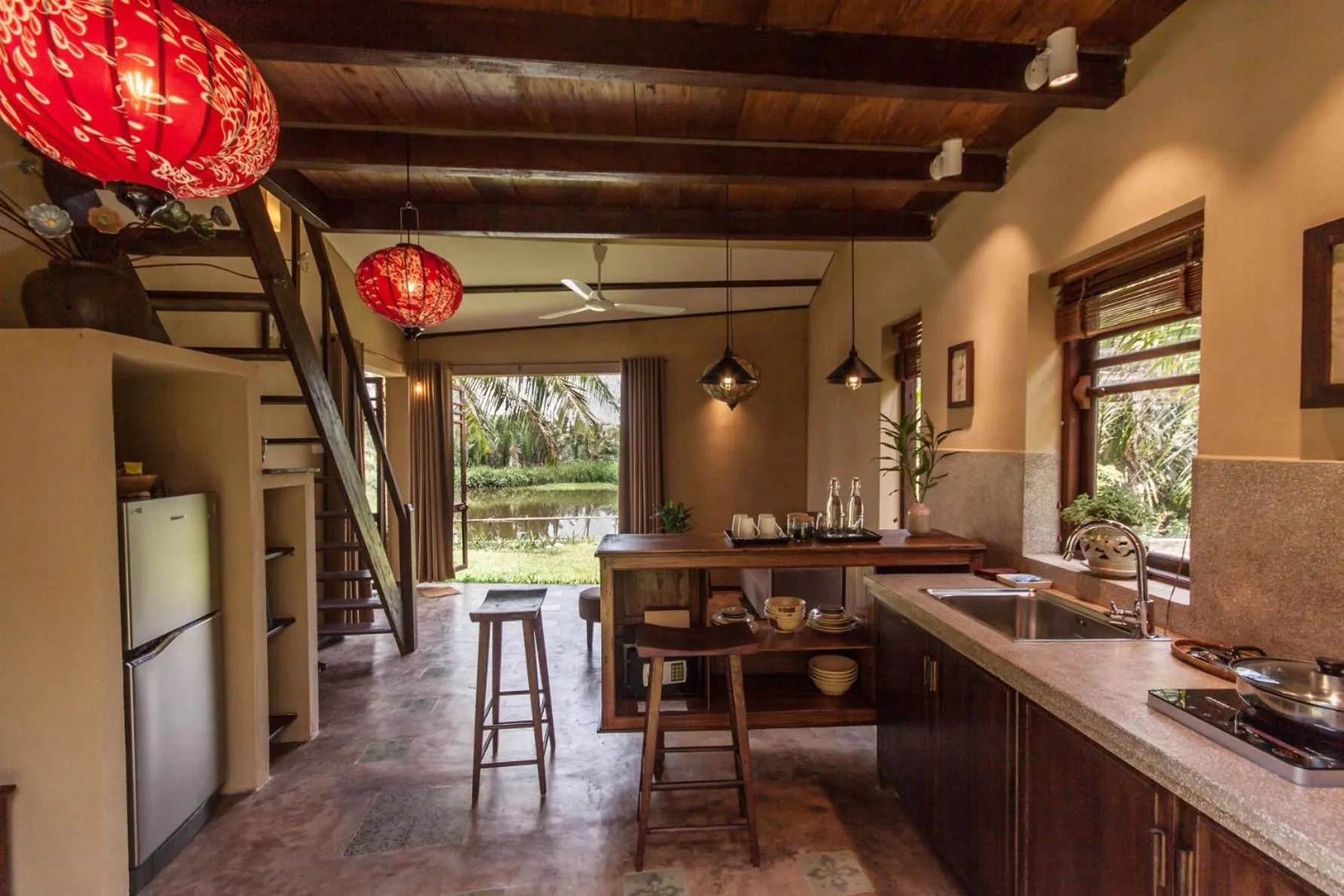 Dining area in An Villa boutique resort