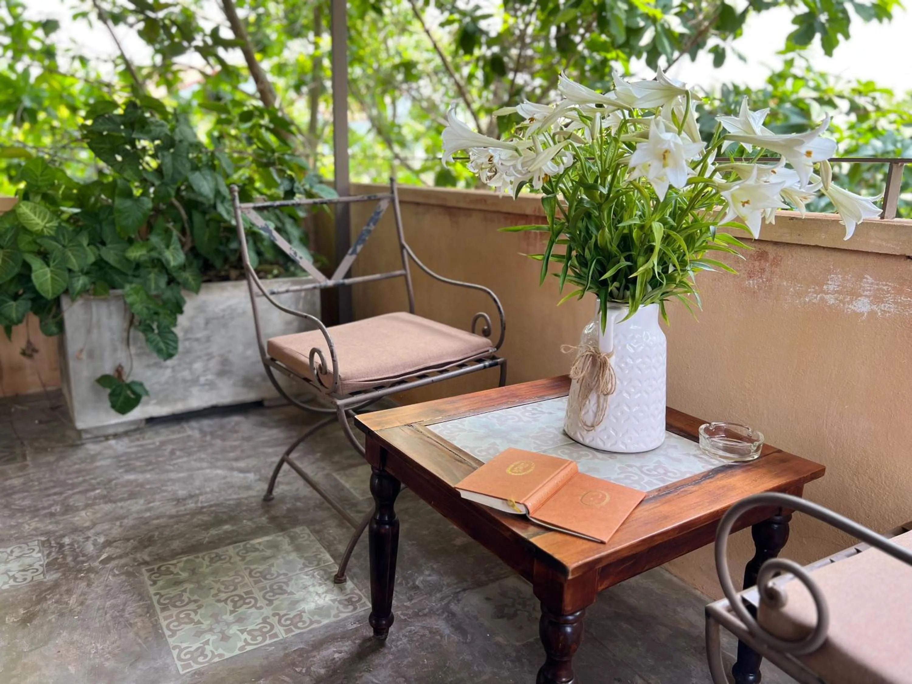 Patio in An Villa boutique resort