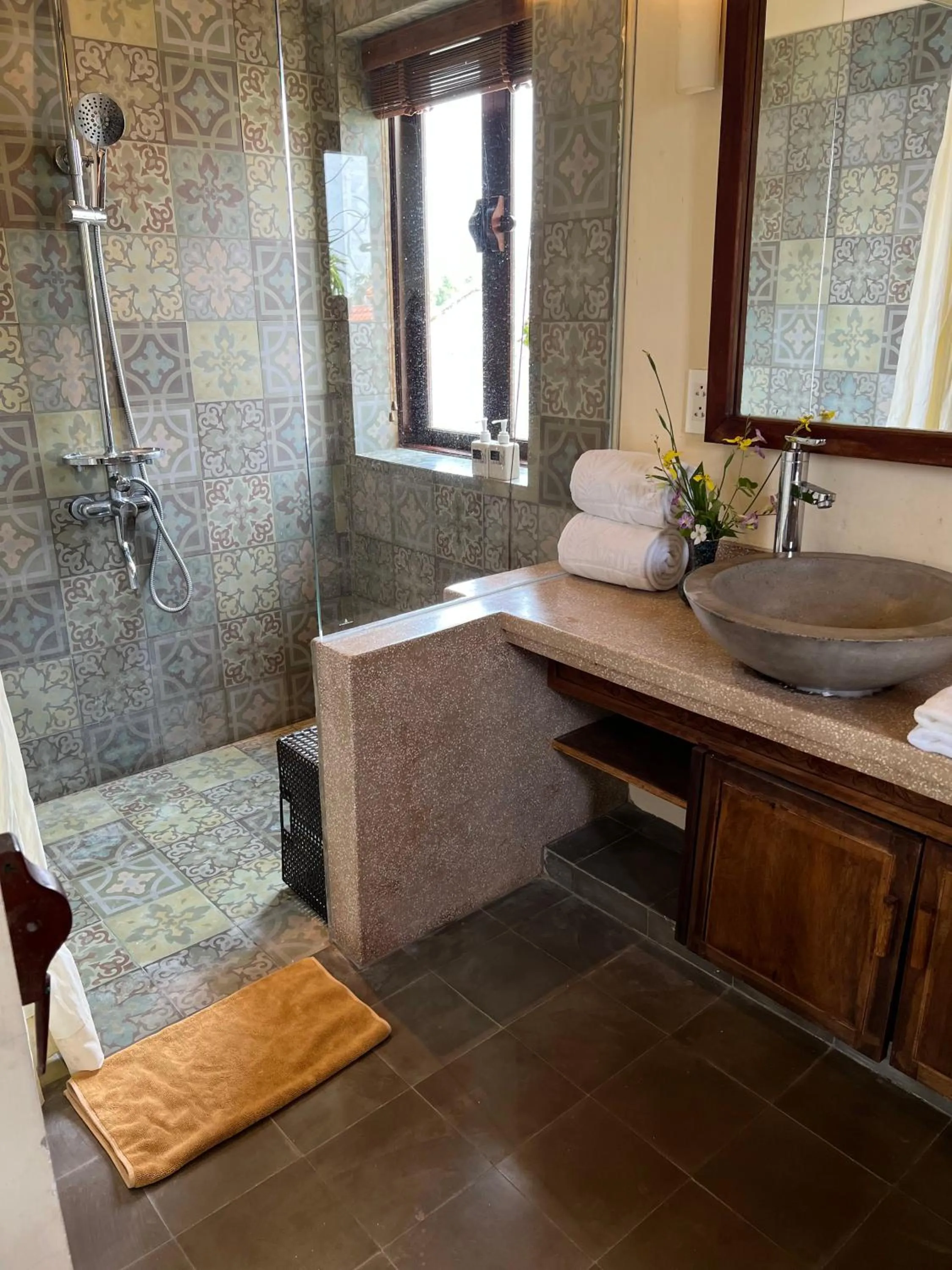 Bathroom in An Villa boutique resort