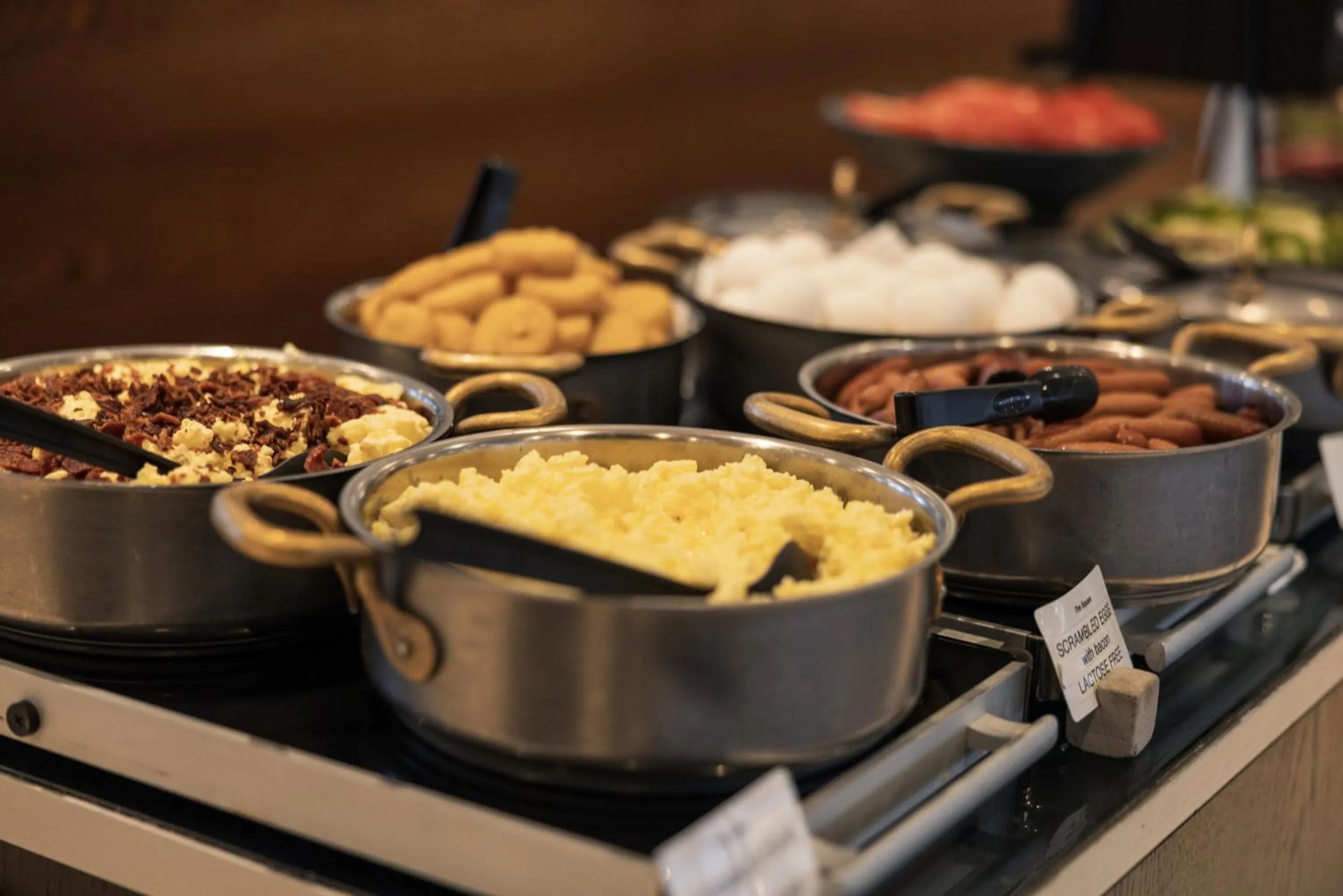 Breakfast in The Square