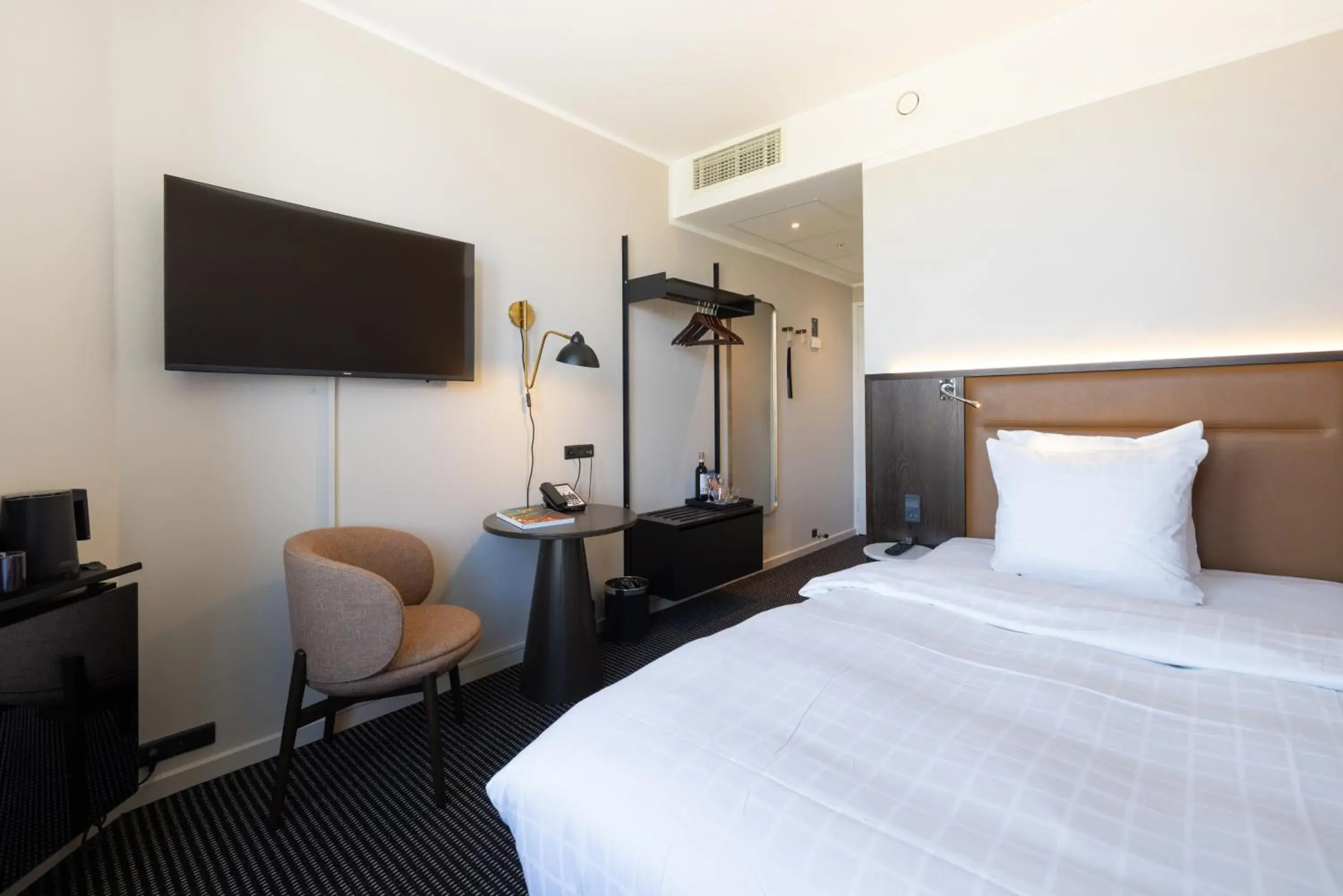 Standard Single Room in The Square Standard Single Room in The Square