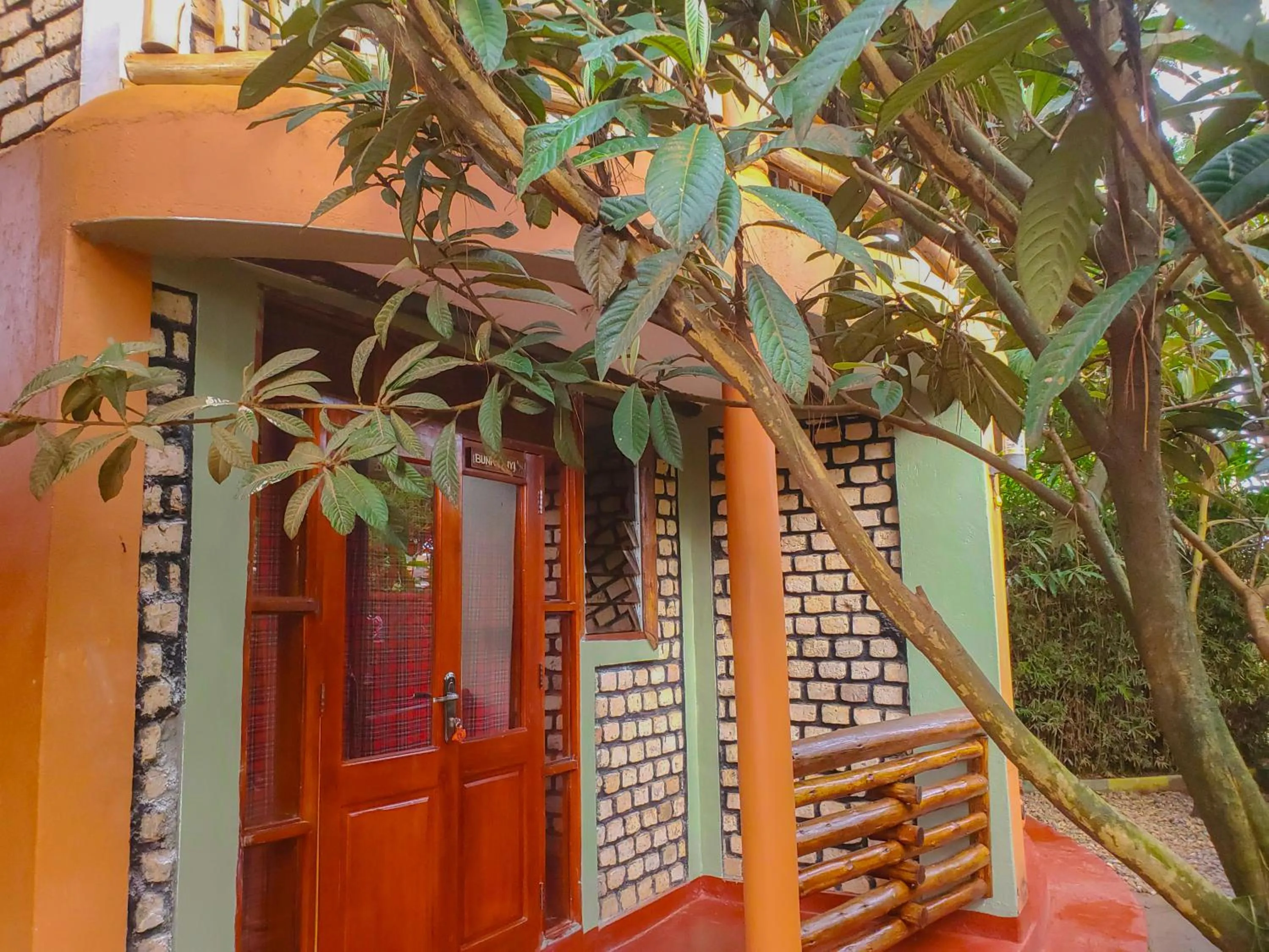 Property building in Elite Backpackers Services