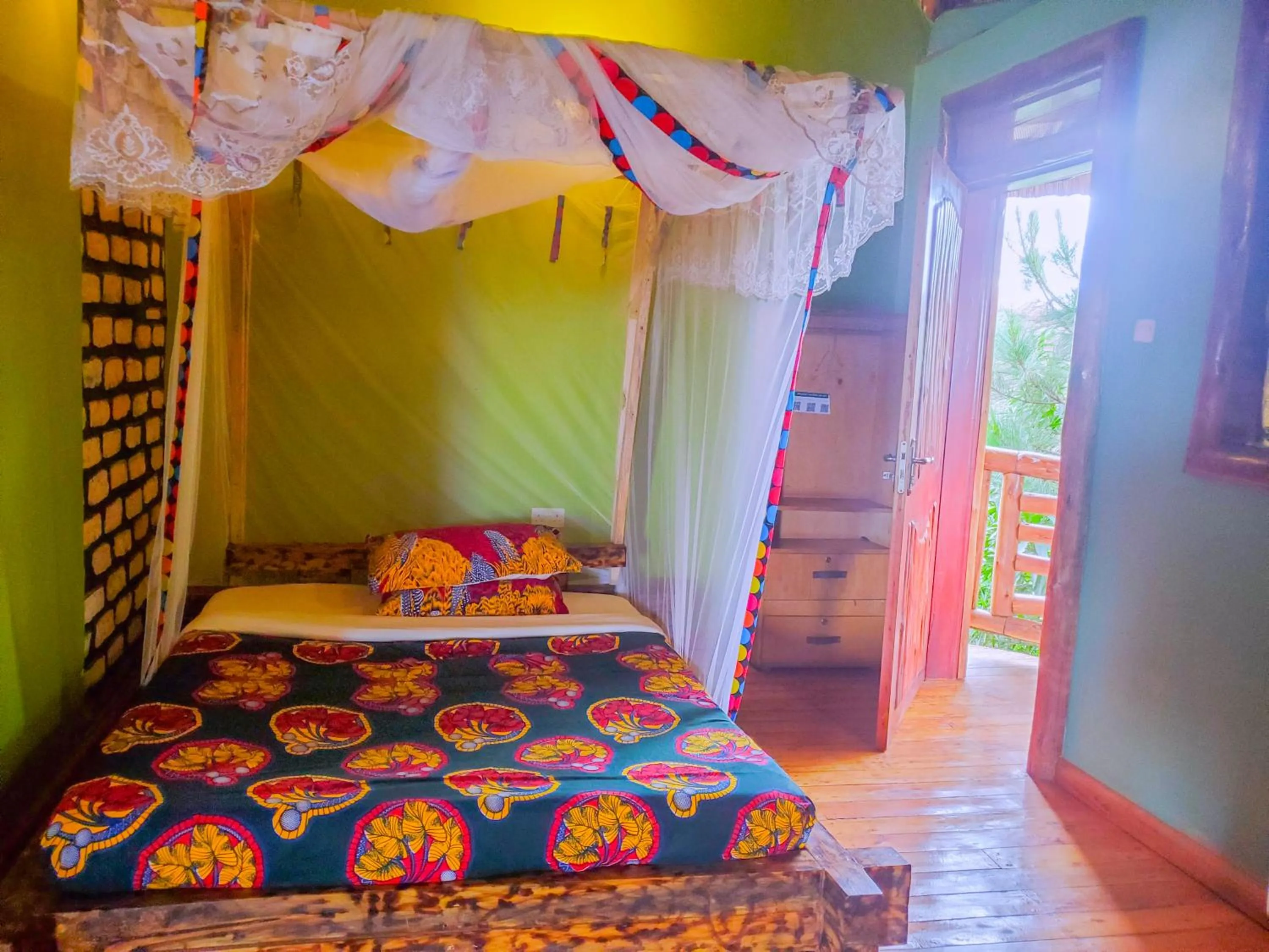 Bed in Elite Backpackers Services