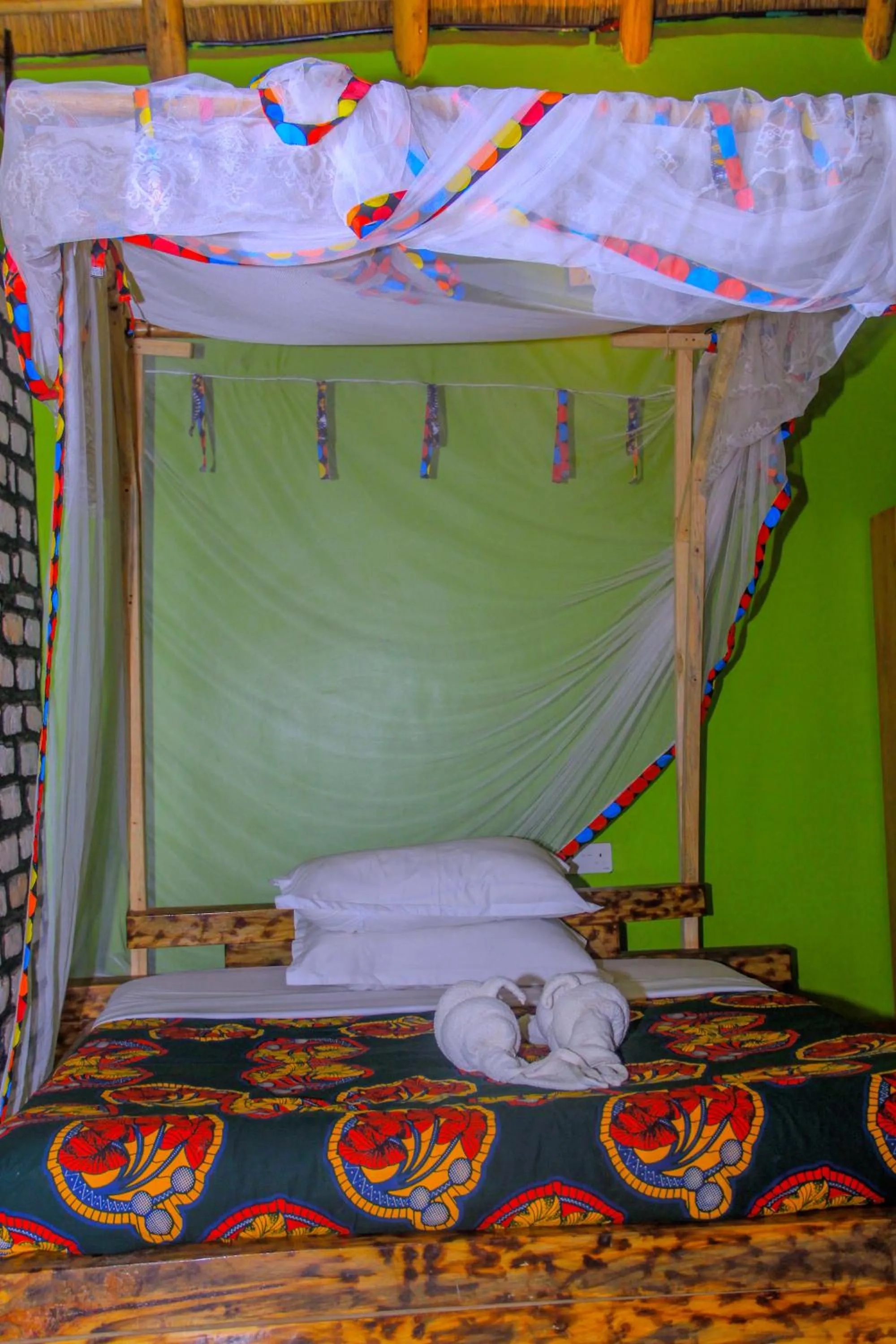 Elite Backpackers Services