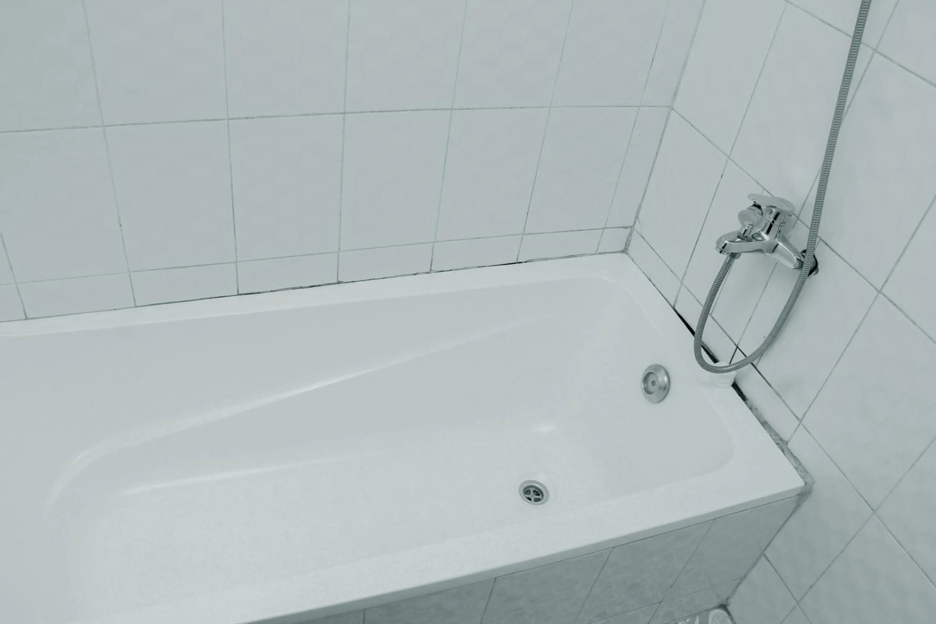 Bath in Elite Backpackers Services