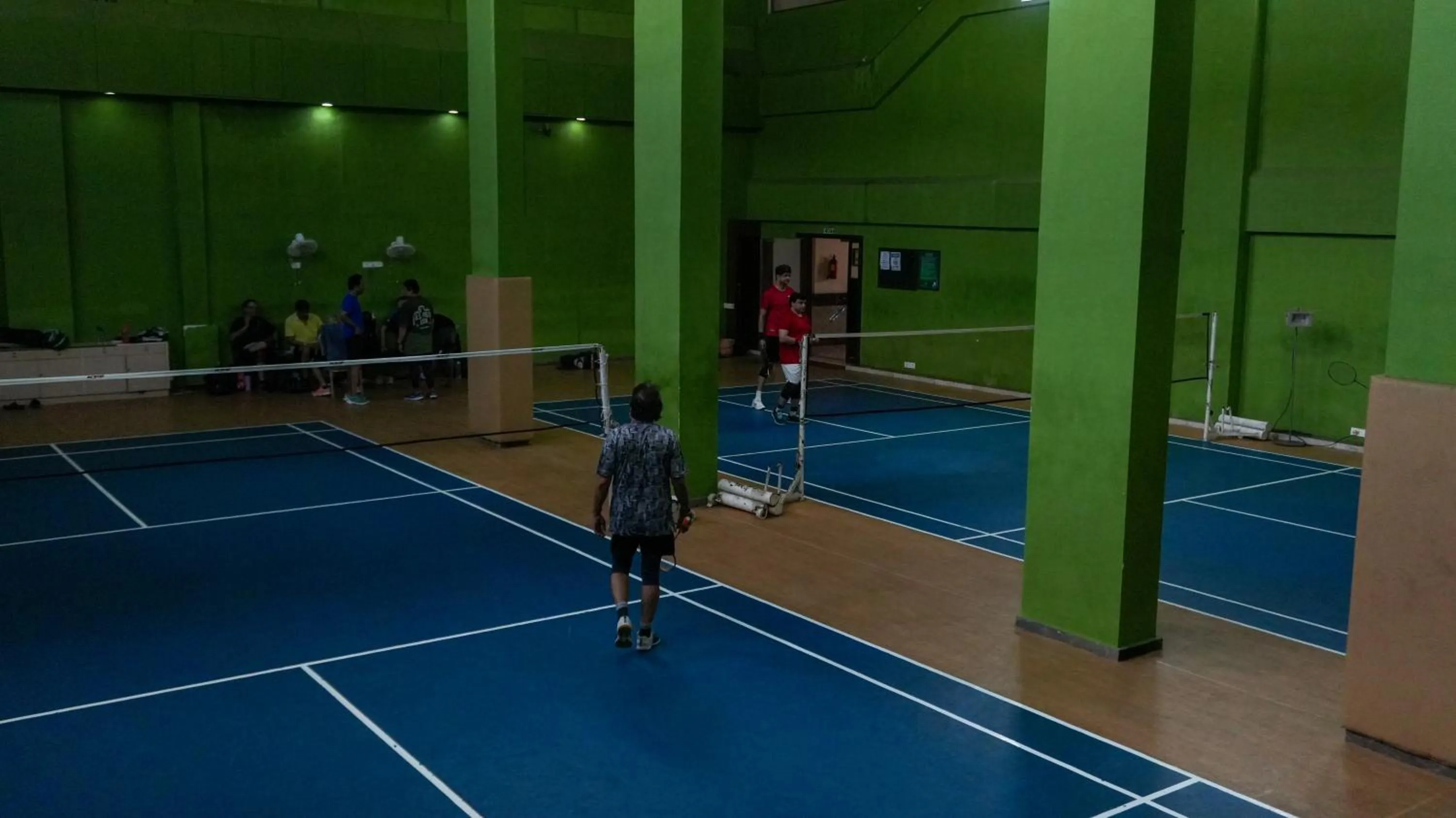 Sports in Club Emerald