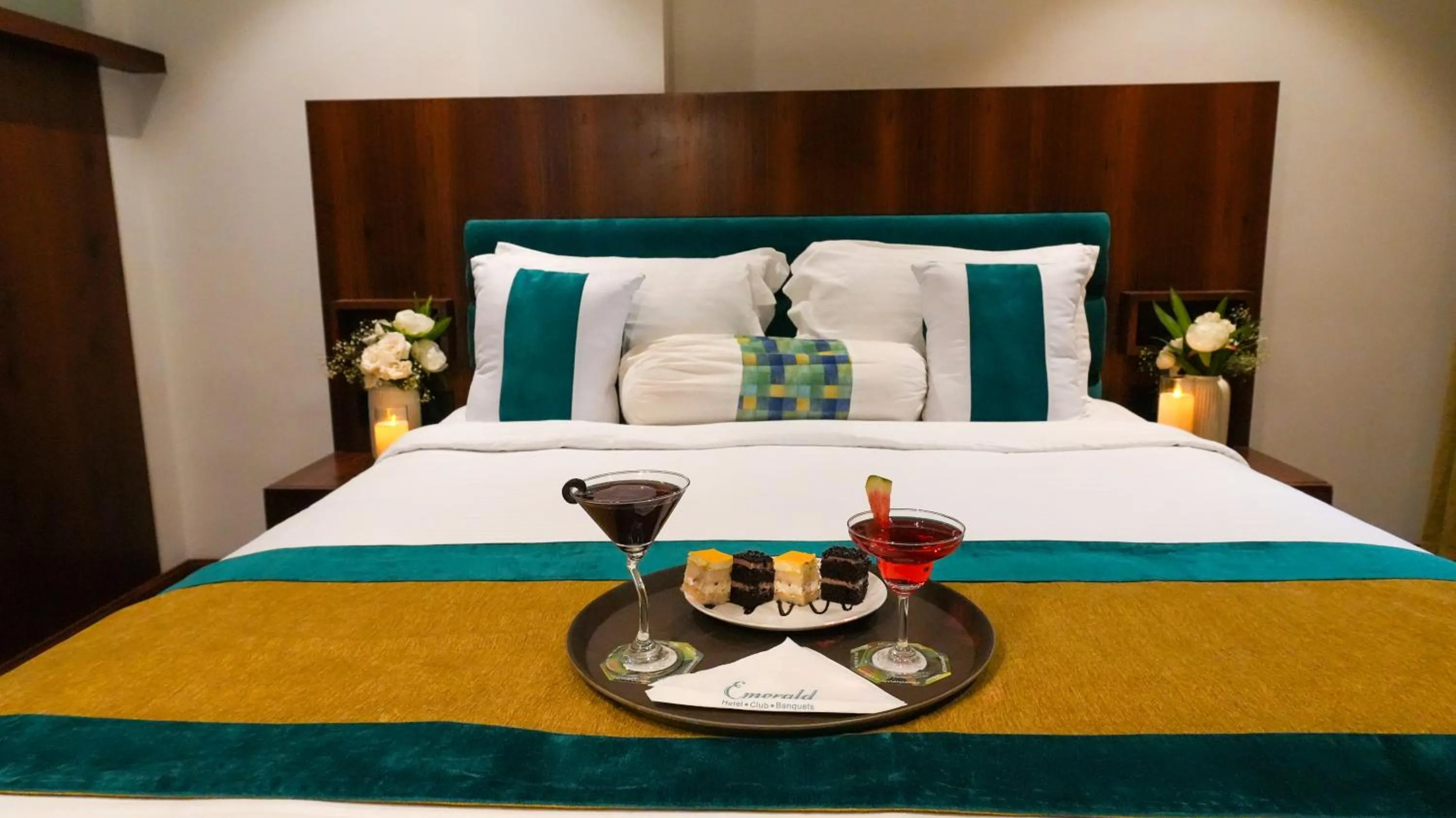 Bed in Club Emerald