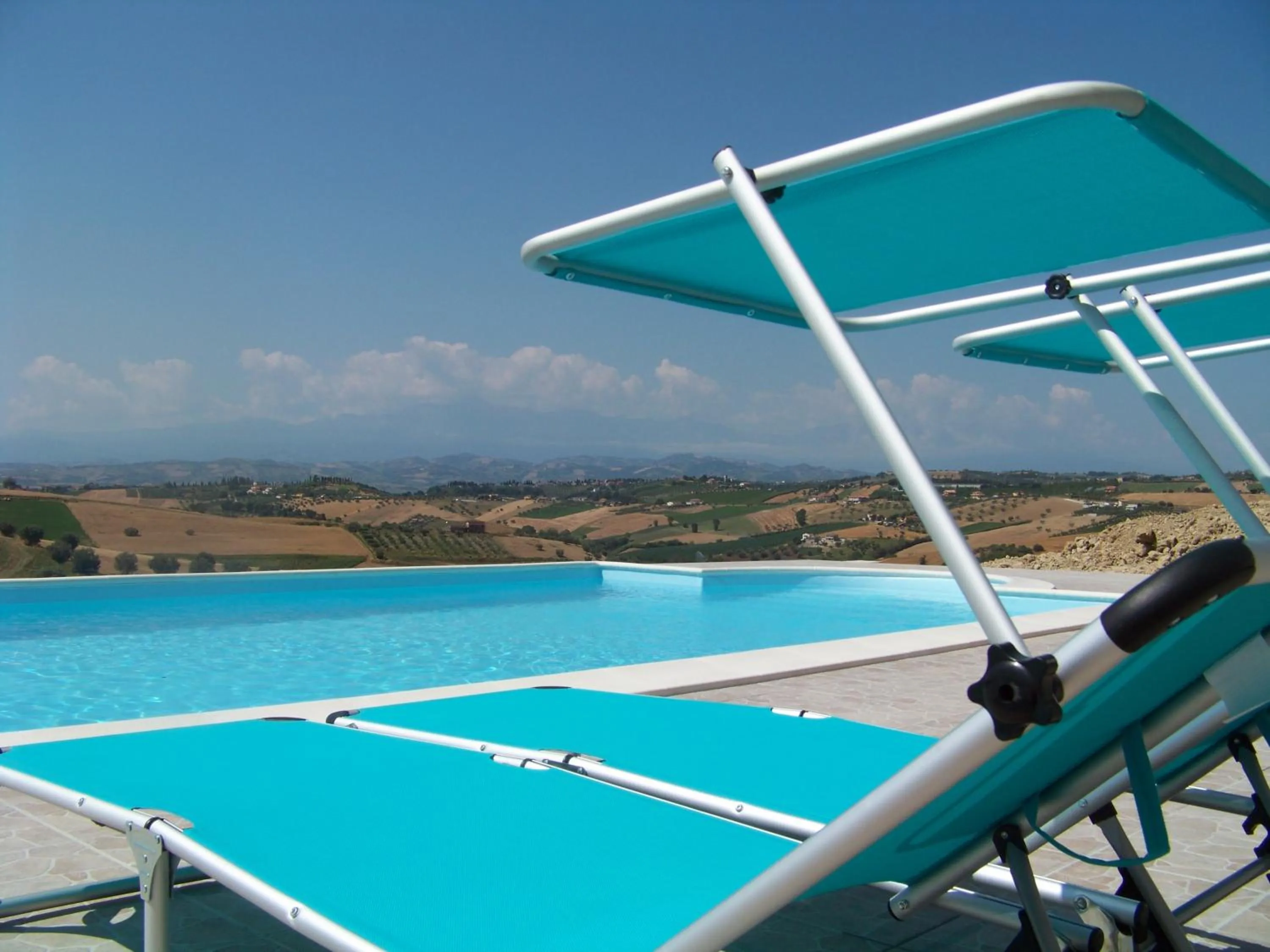 Swimming pool in Casa Cologna Appartementen