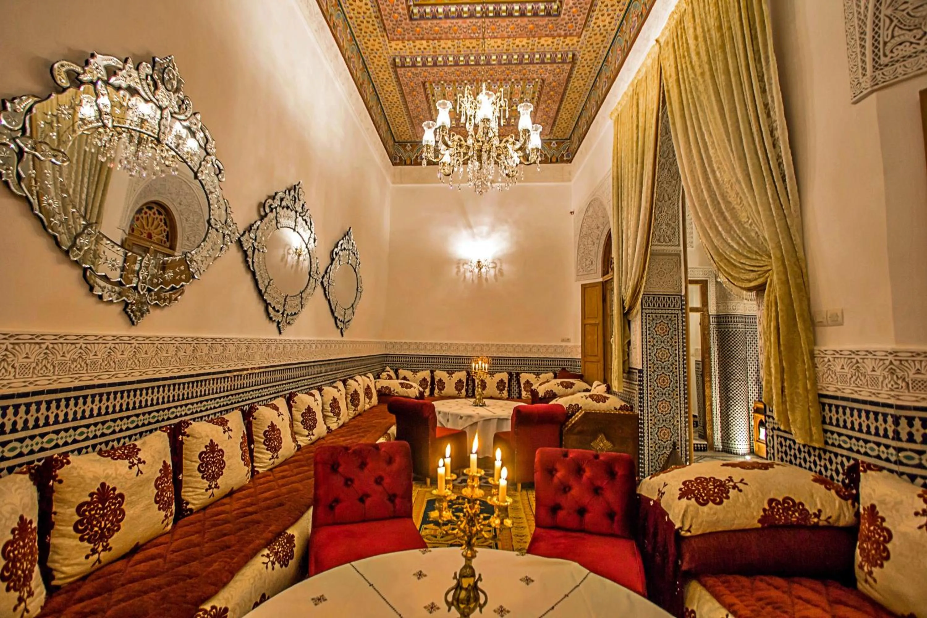Restaurant/places to eat in Riad Marjana suites & Spa