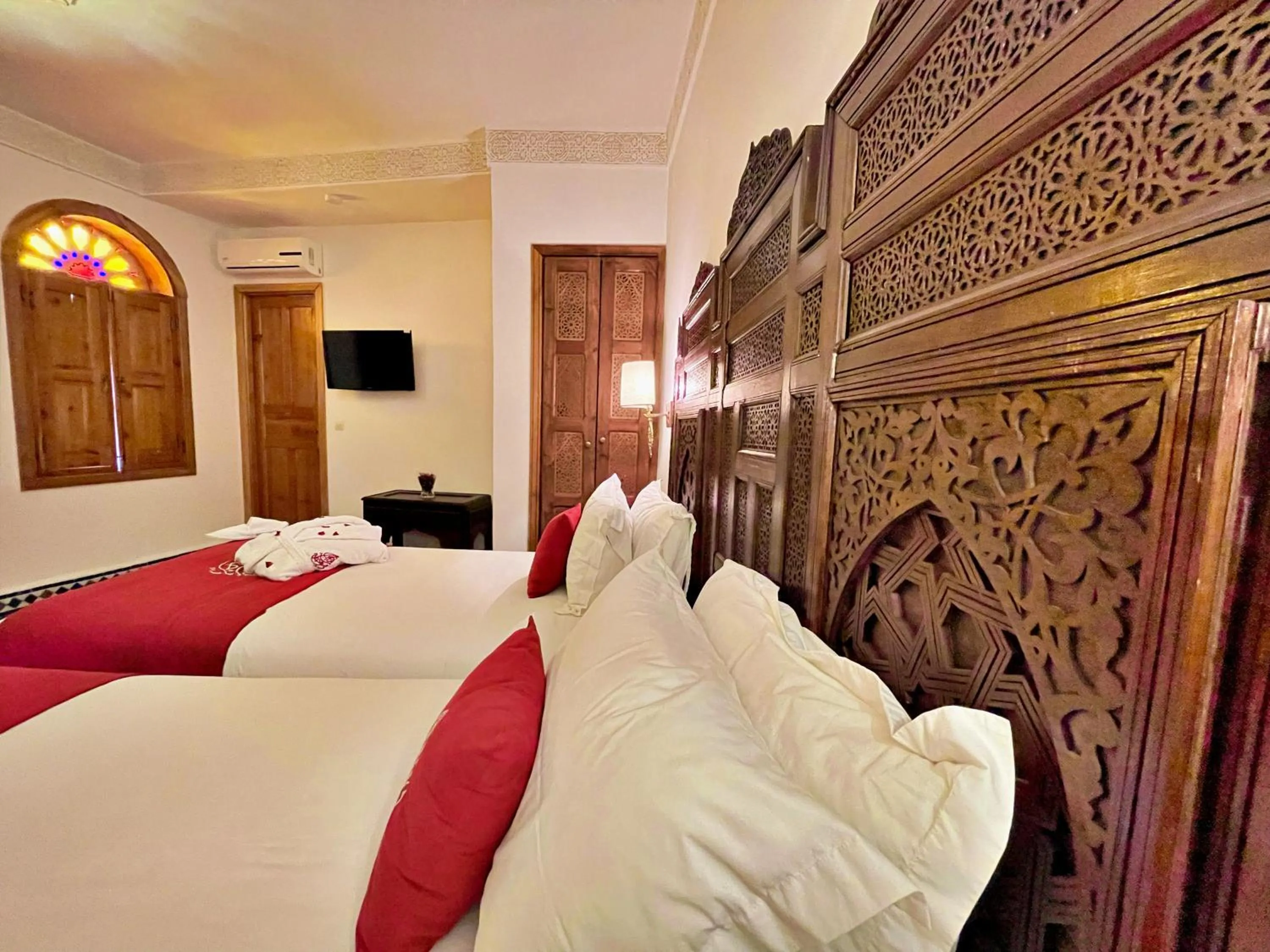 Bed in Riad Marjana suites & Spa