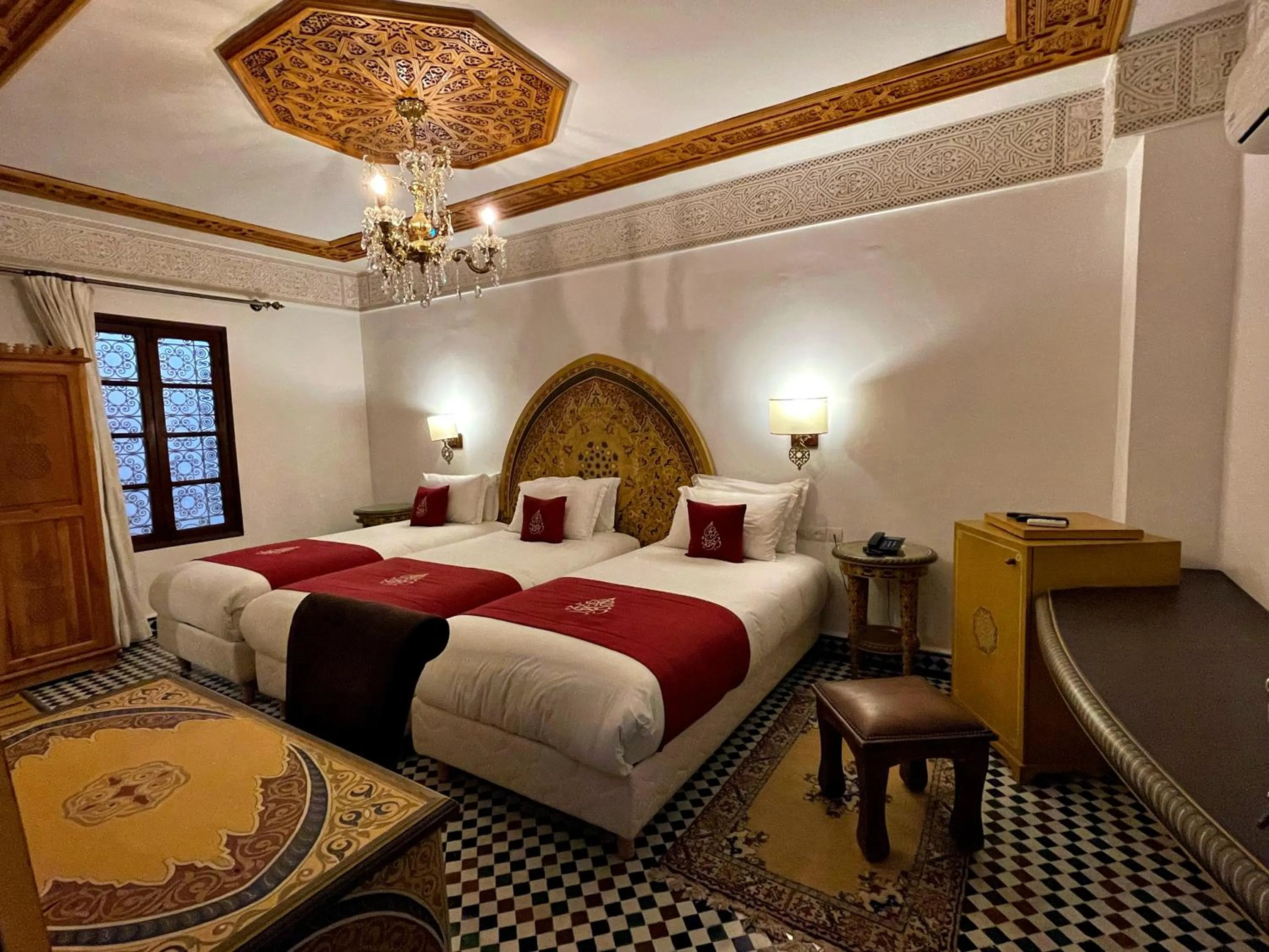 Bed in Riad Marjana suites & Spa