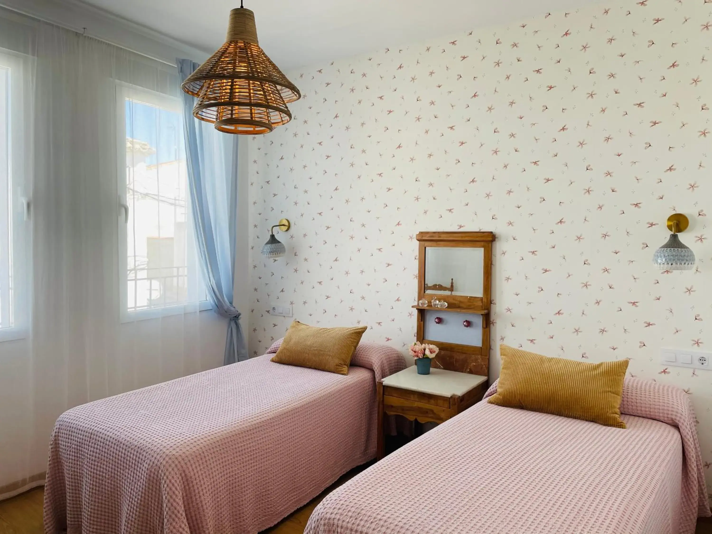 Double or Twin Room in El Paseo Double or Twin Room in El Paseo