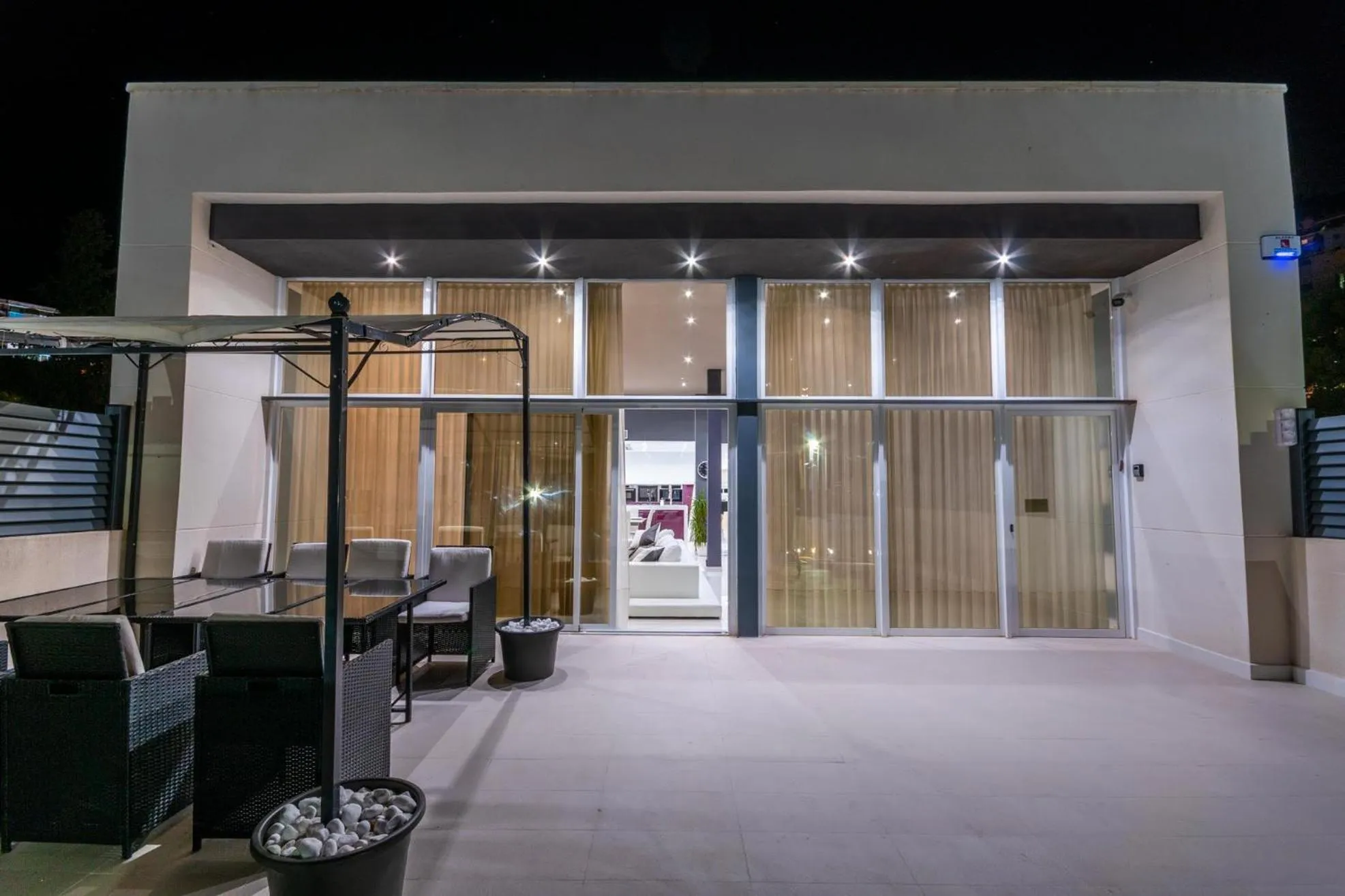 Luxurious Villa Marly I to two minutes the beach