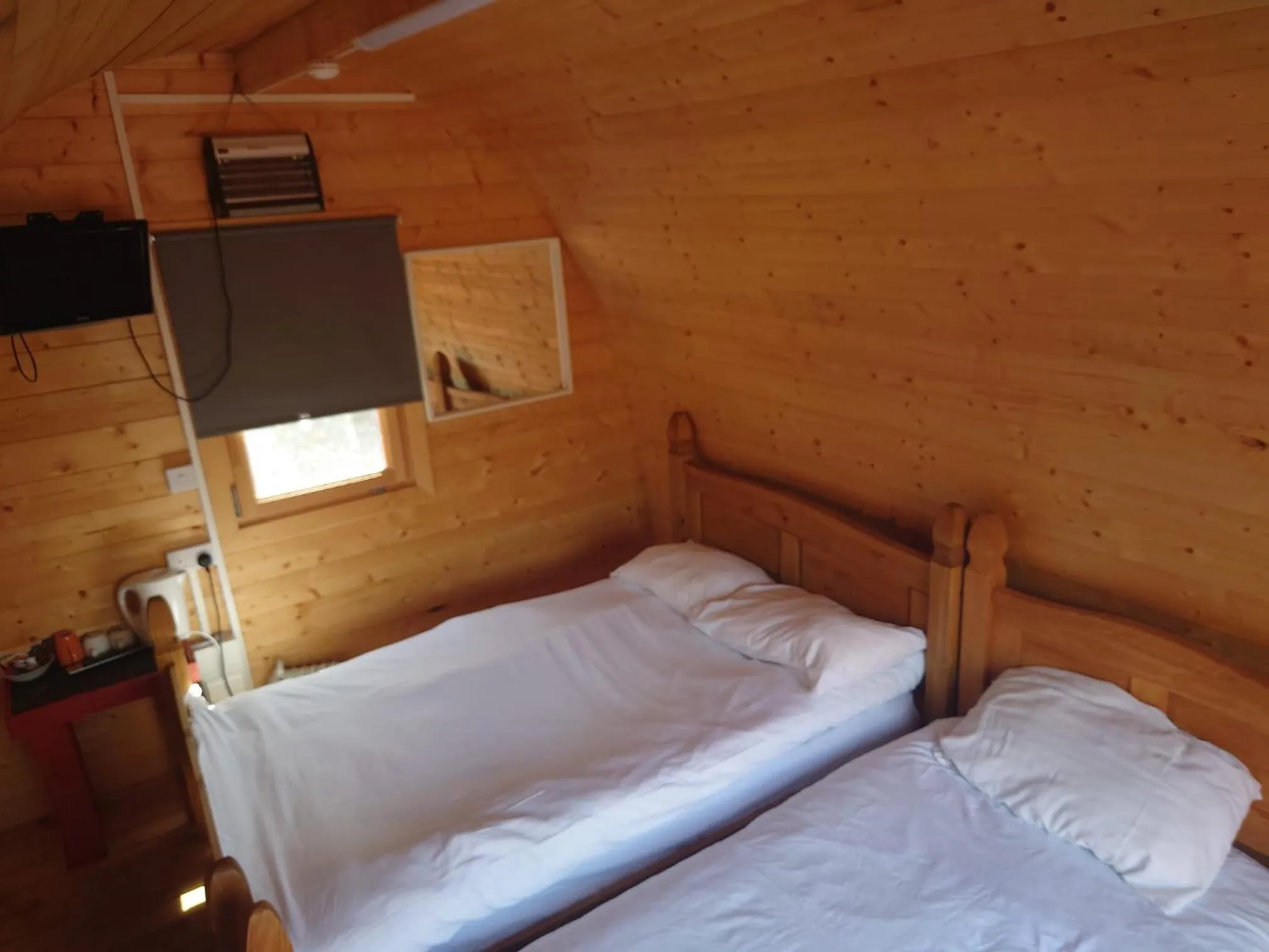 One-Bedroom Chalet in MacDonald Cabins