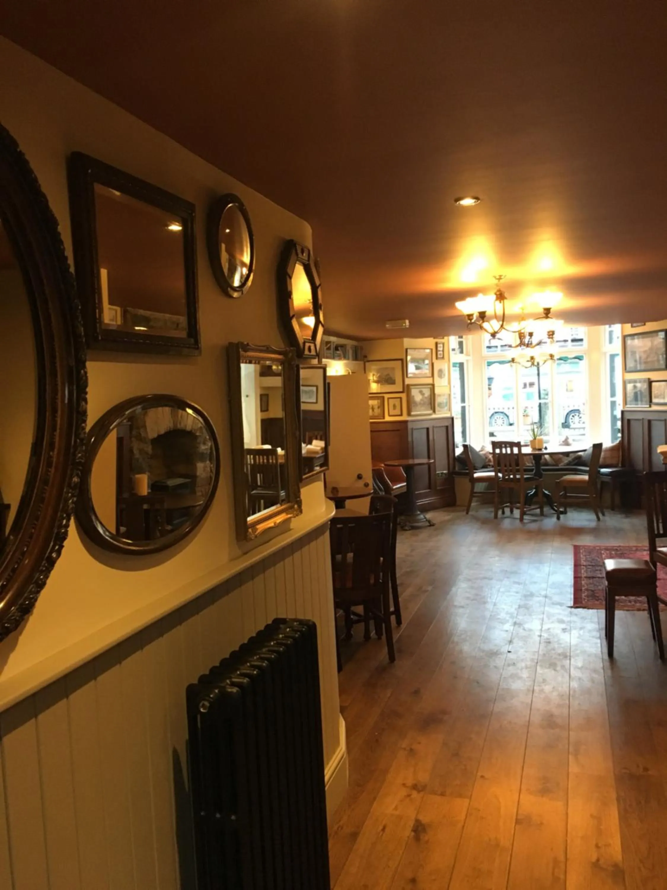 Restaurant/places to eat in Plas Yn Dre