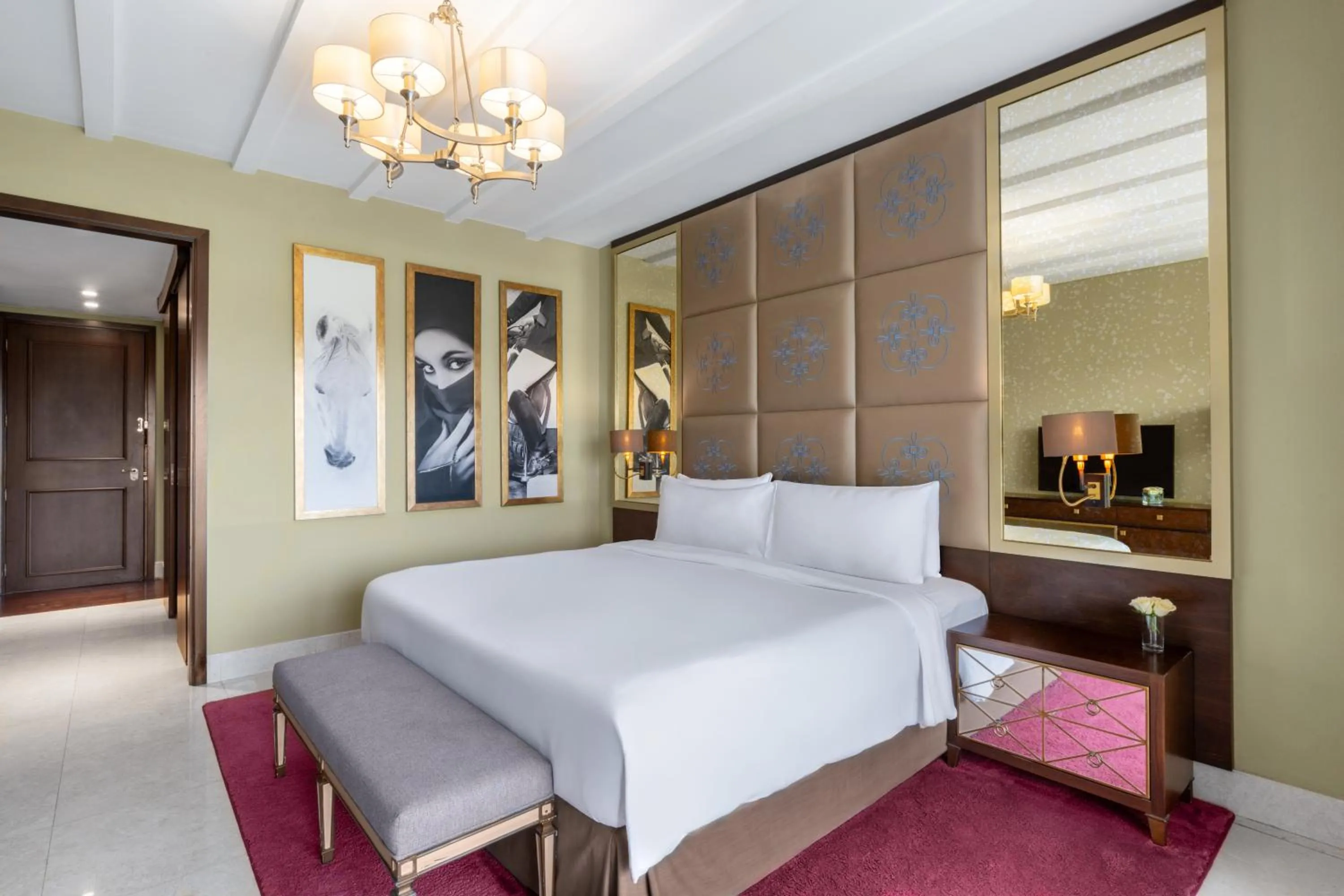 Bed in Al Habtoor Polo Resort