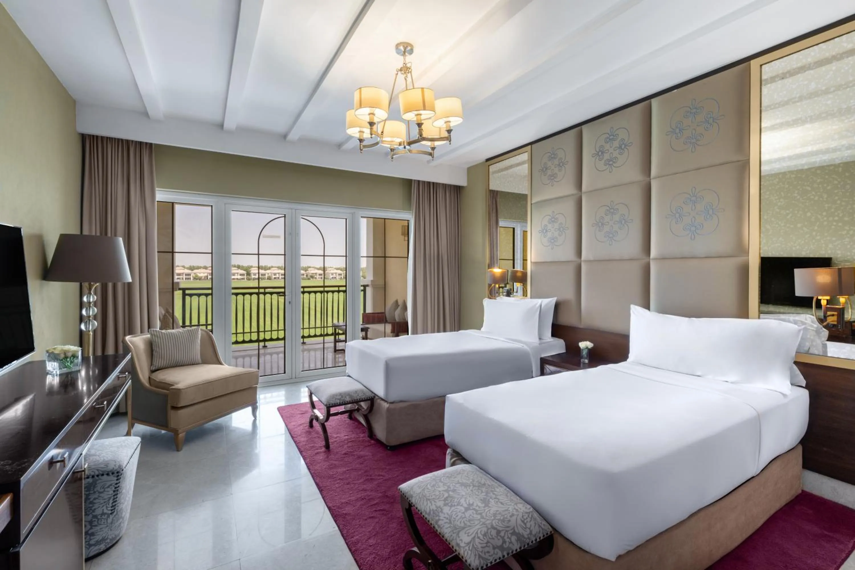 Bedroom, Bed in Al Habtoor Polo Resort