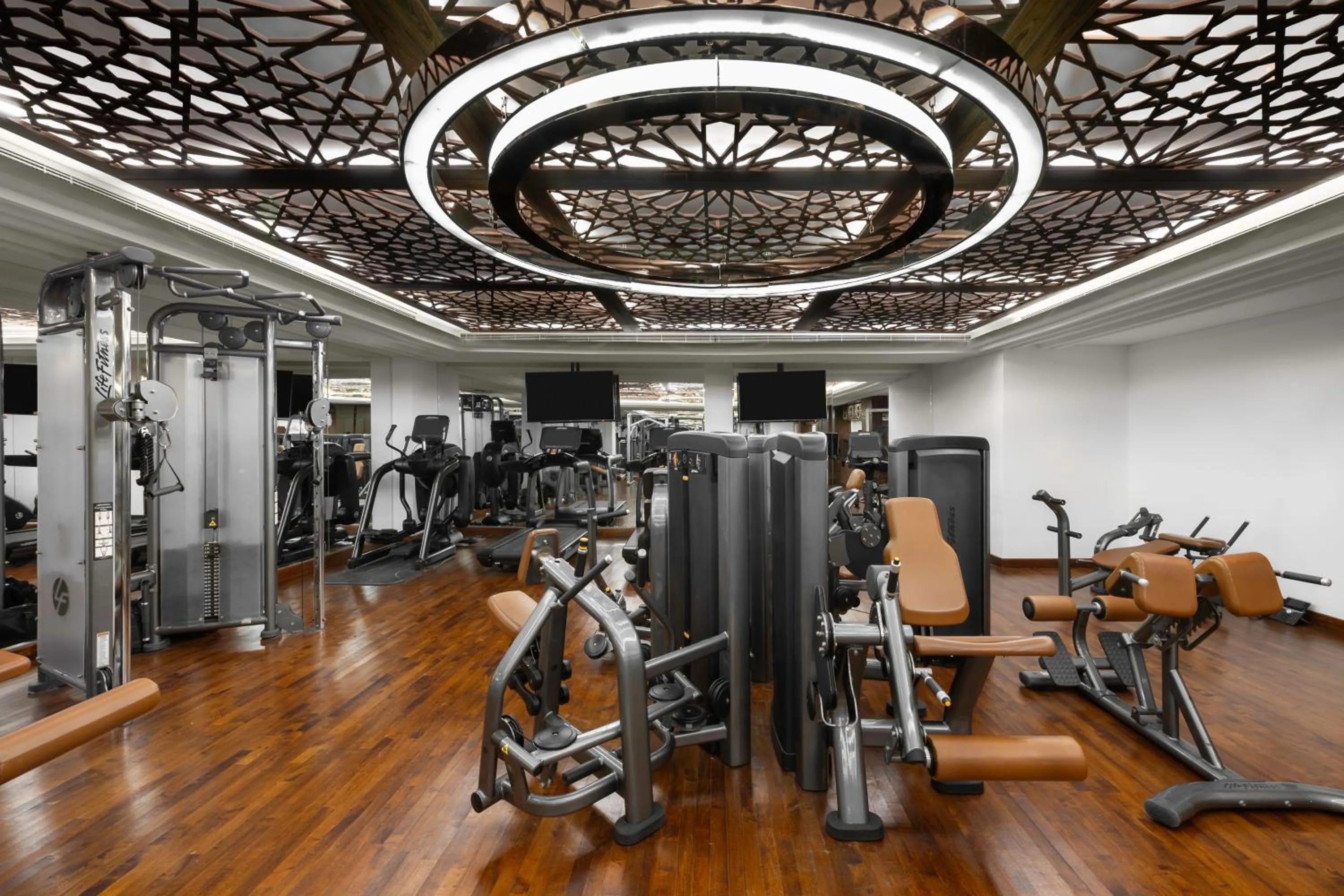 Fitness centre/facilities in Al Habtoor Polo Resort