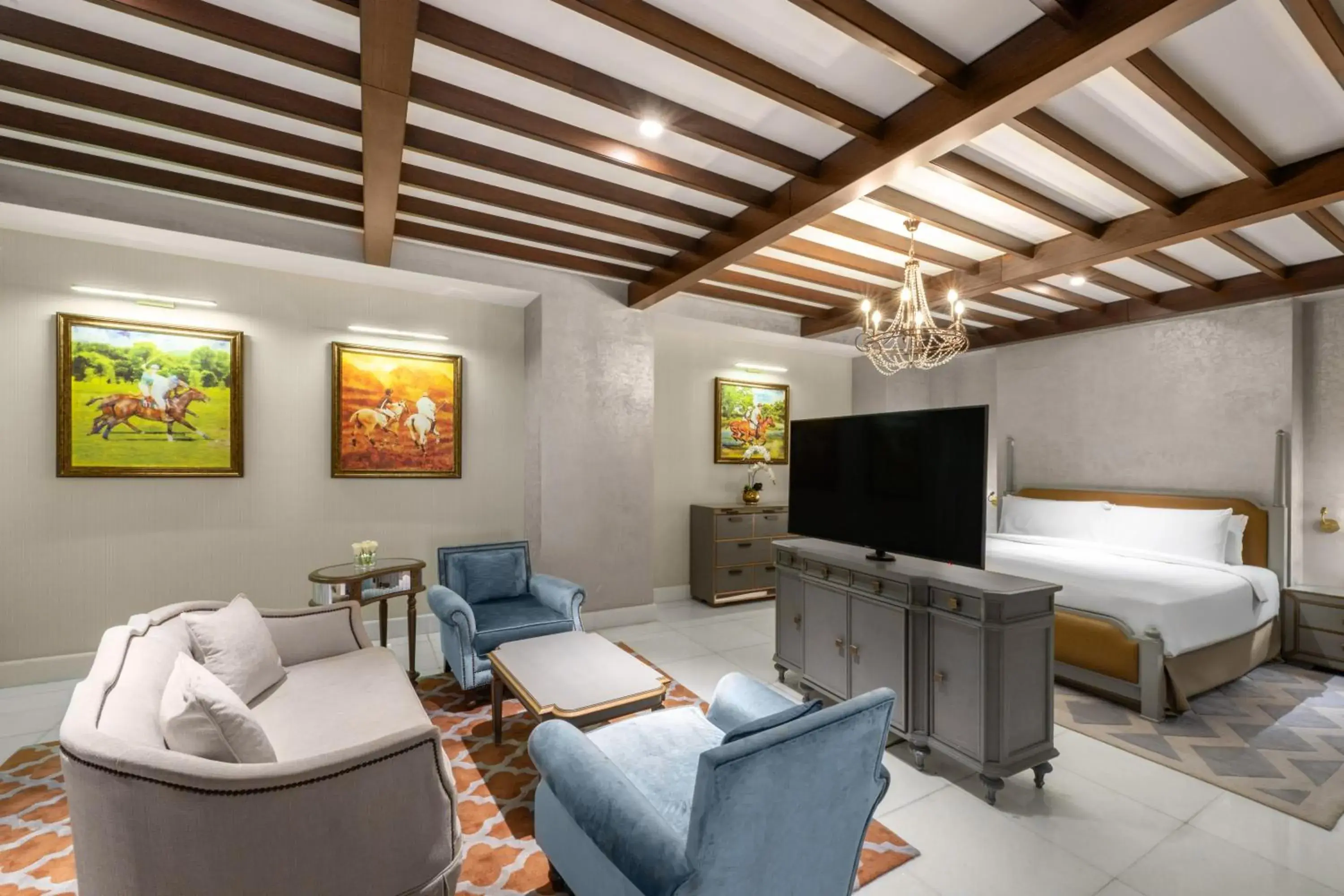 Royal Suite in Al Habtoor Polo Resort Royal Suite in Al Habtoor Polo Resort