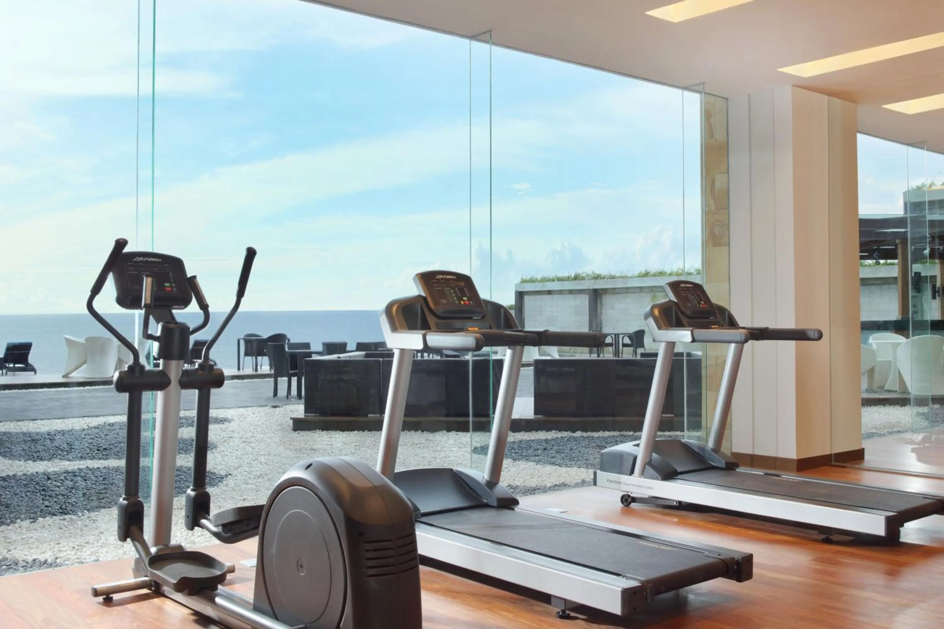 Fitness centre/facilities in Four Points by Sheraton Manado